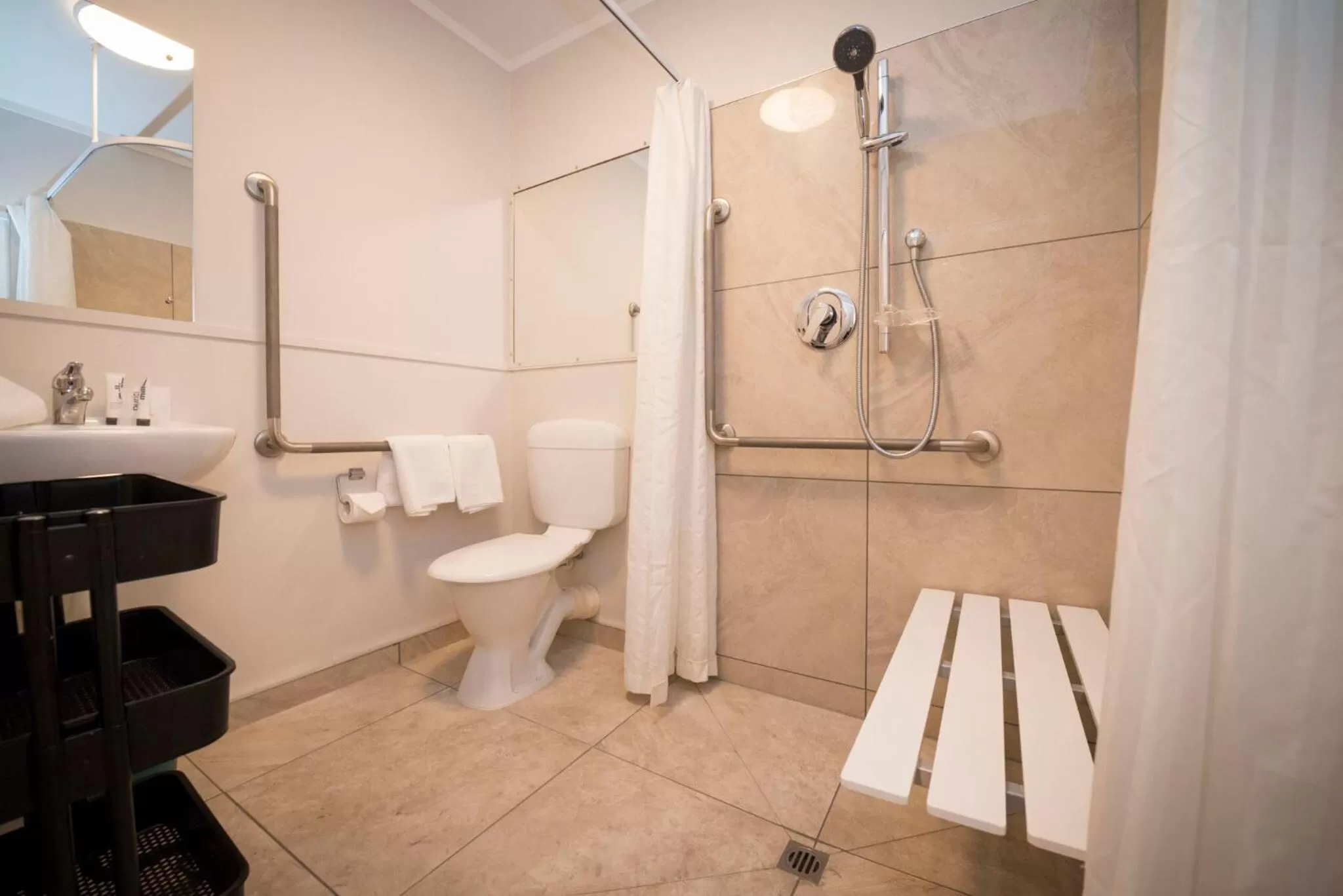 Quest on Johnston Serviced Apartments