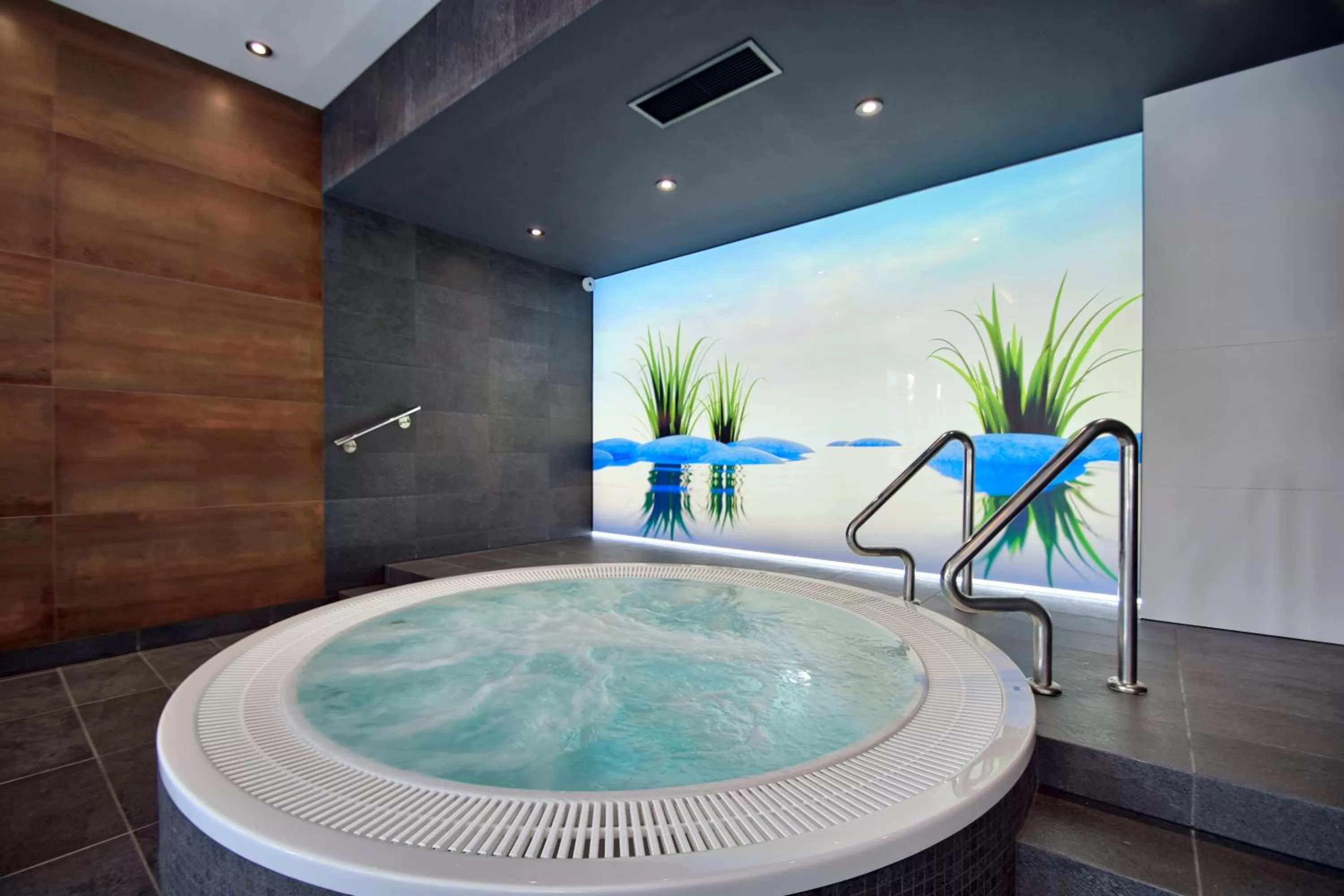 Hot Tub in Savana Resort Mielno