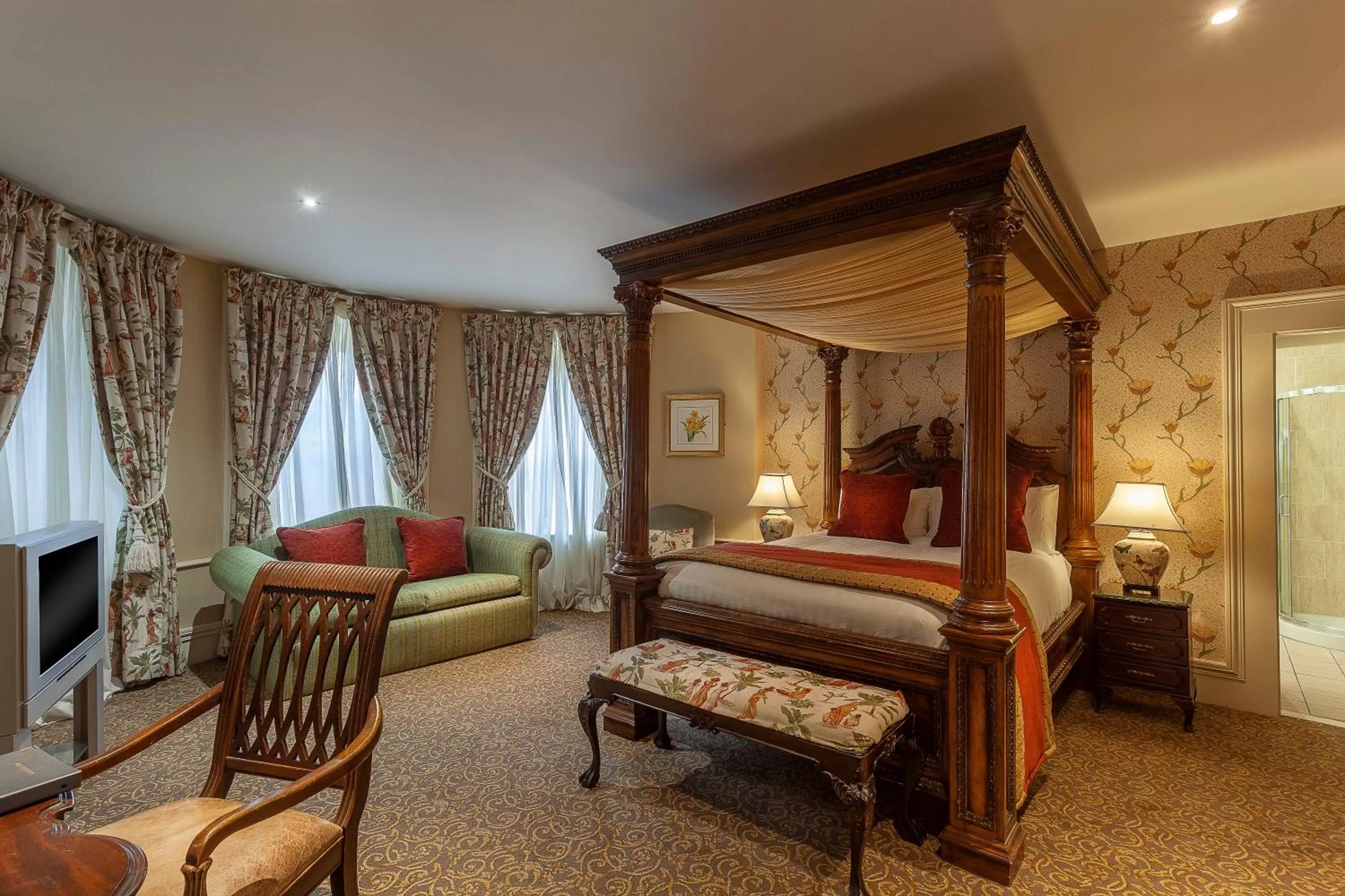 Bed in Ballyseede Castle