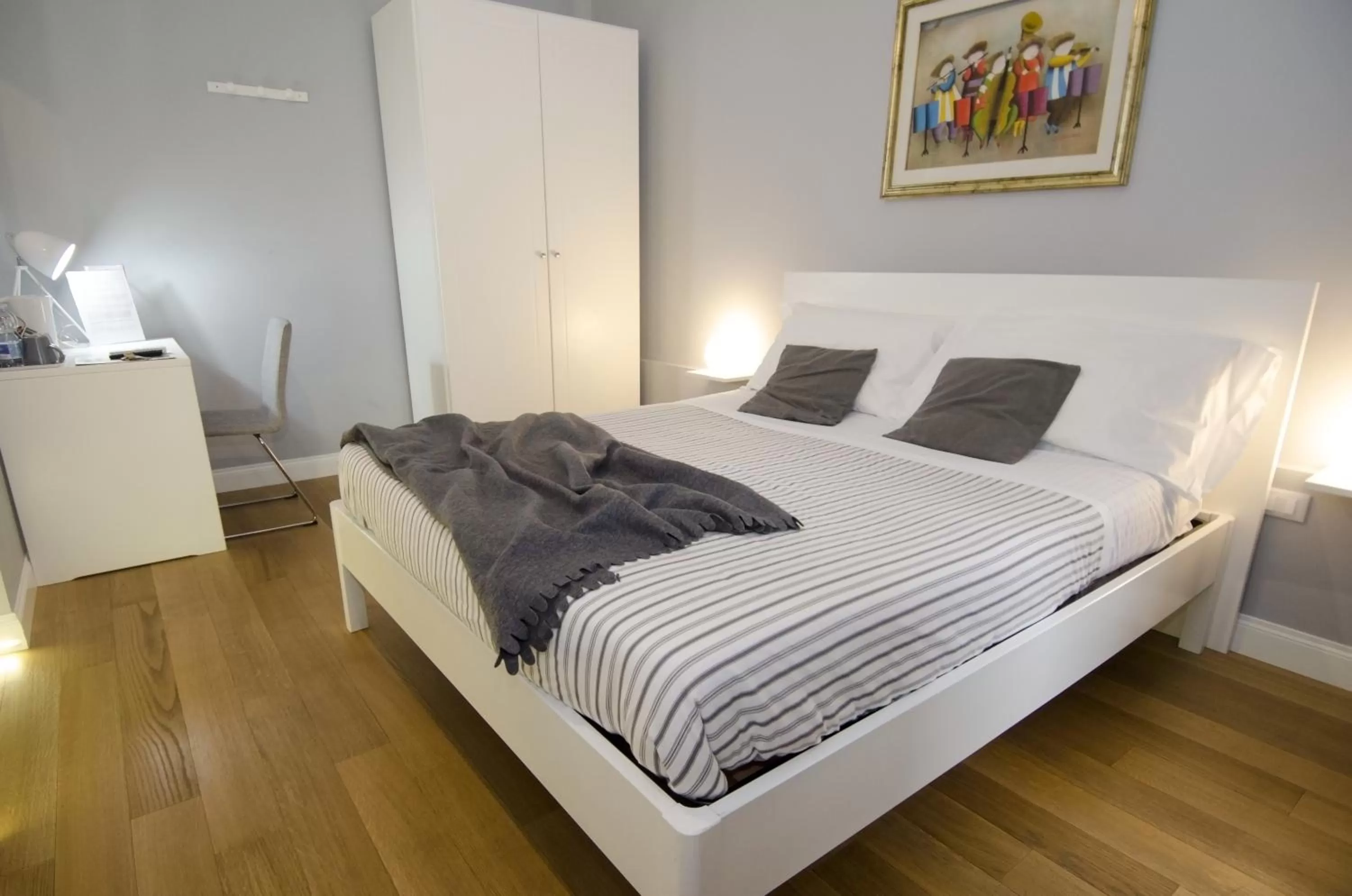 Photo of the whole room, Bed in Room Inn Vatican