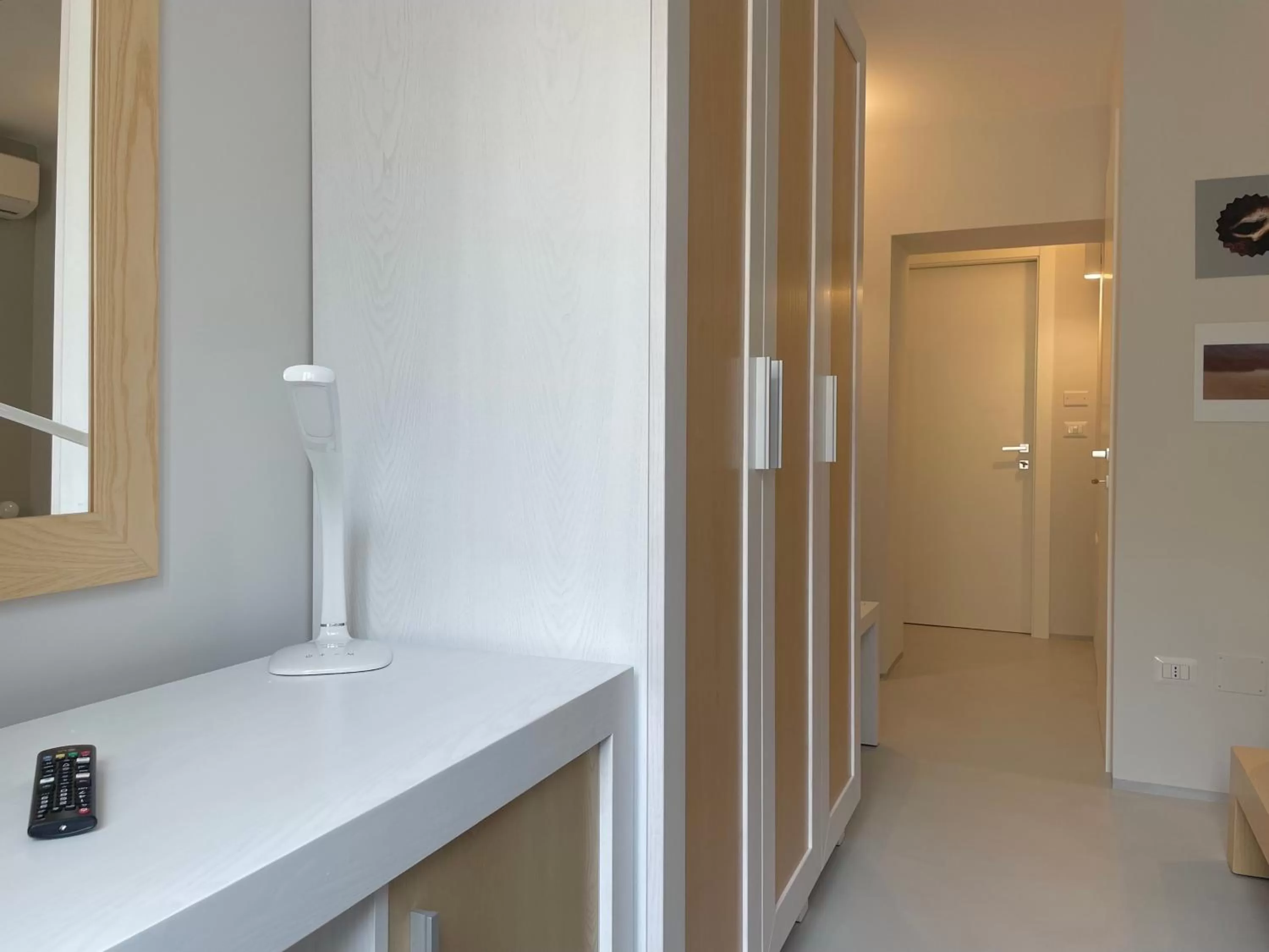 Photo of the whole room in manzoniquattro