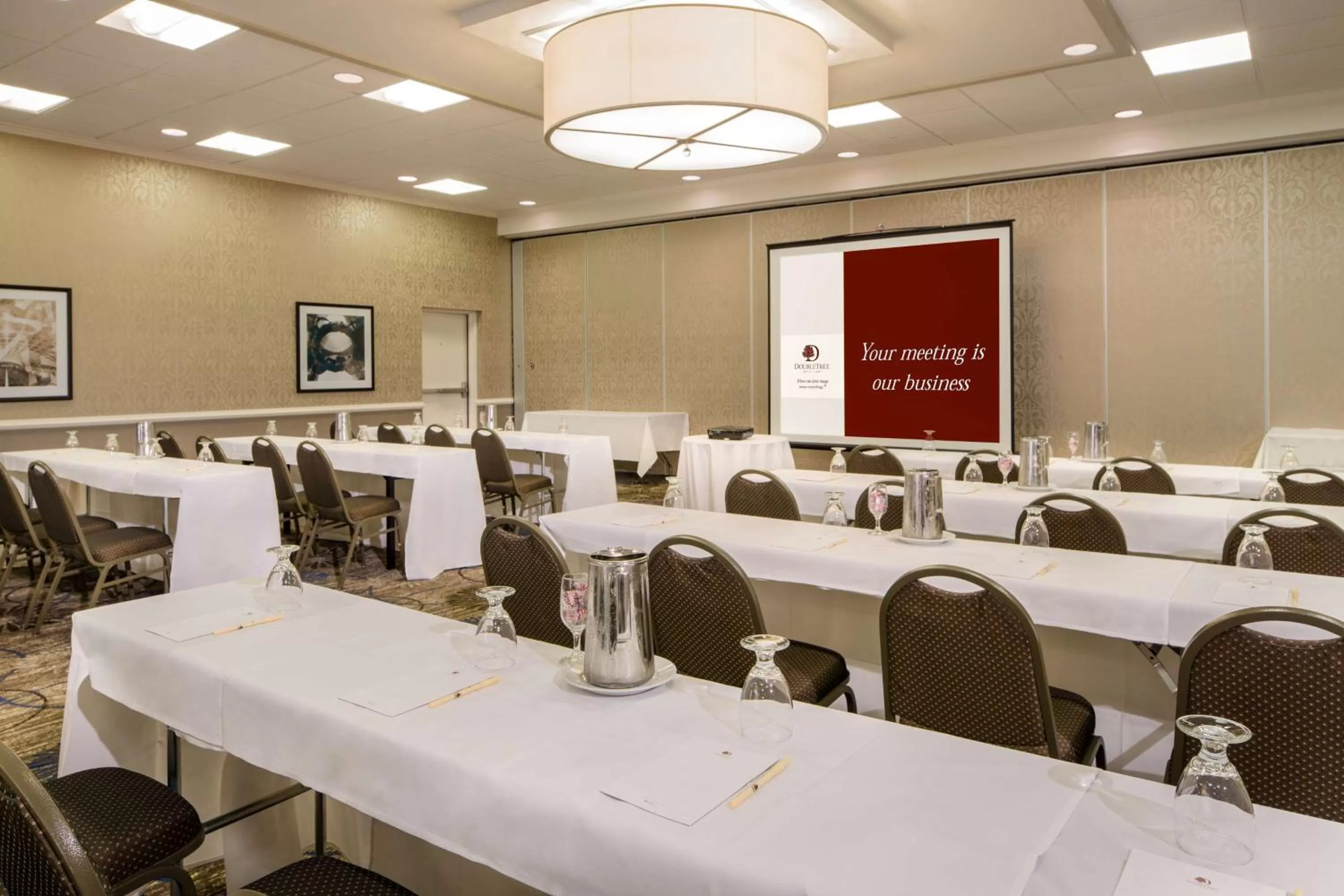 Meeting/conference room in Doubletree by Hilton Laurel, MD