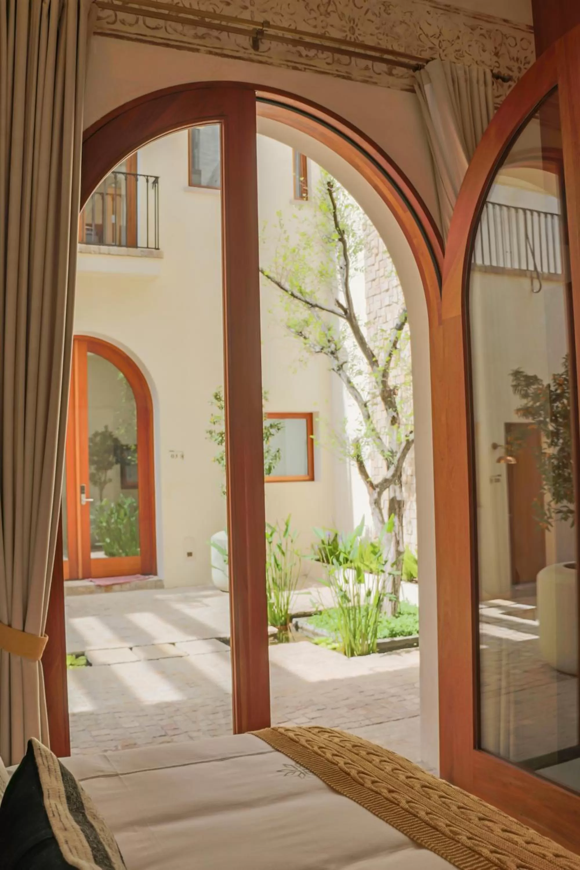 Facade/entrance, Bed in Cantera 1910 Hotel Boutique, Destination Hotel