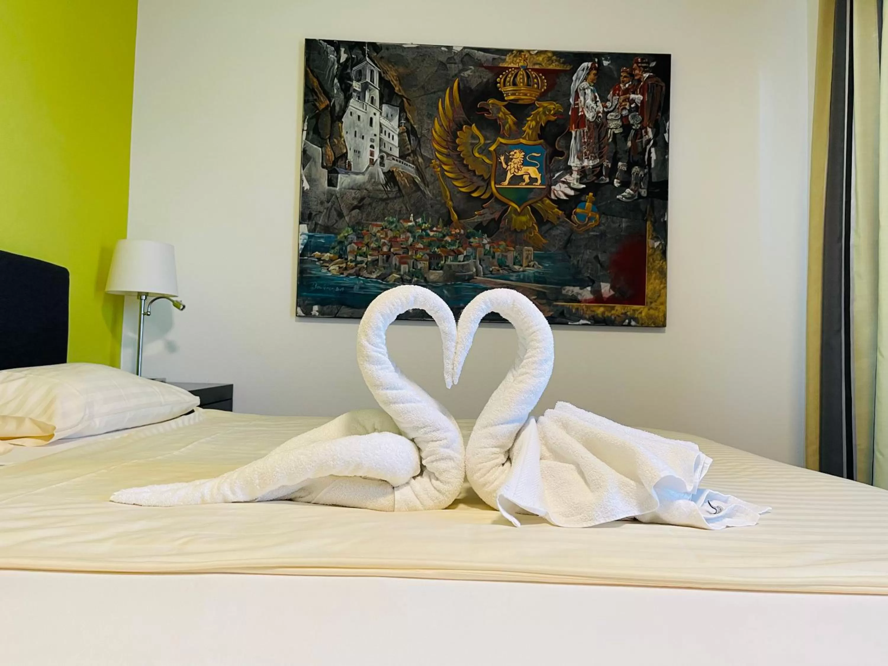 Bed in Hotel Swiss Bellevue