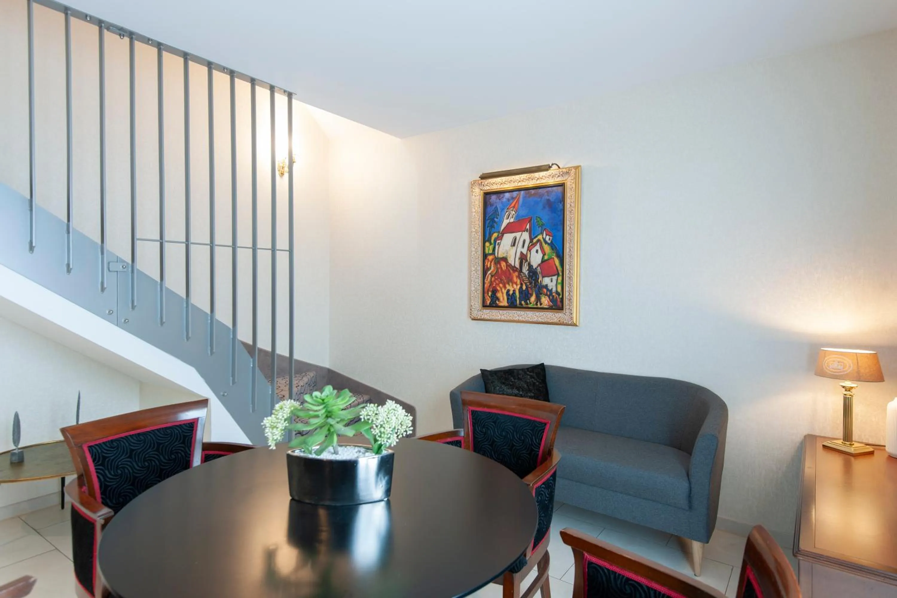 Dining area in AdvaStay by KING's