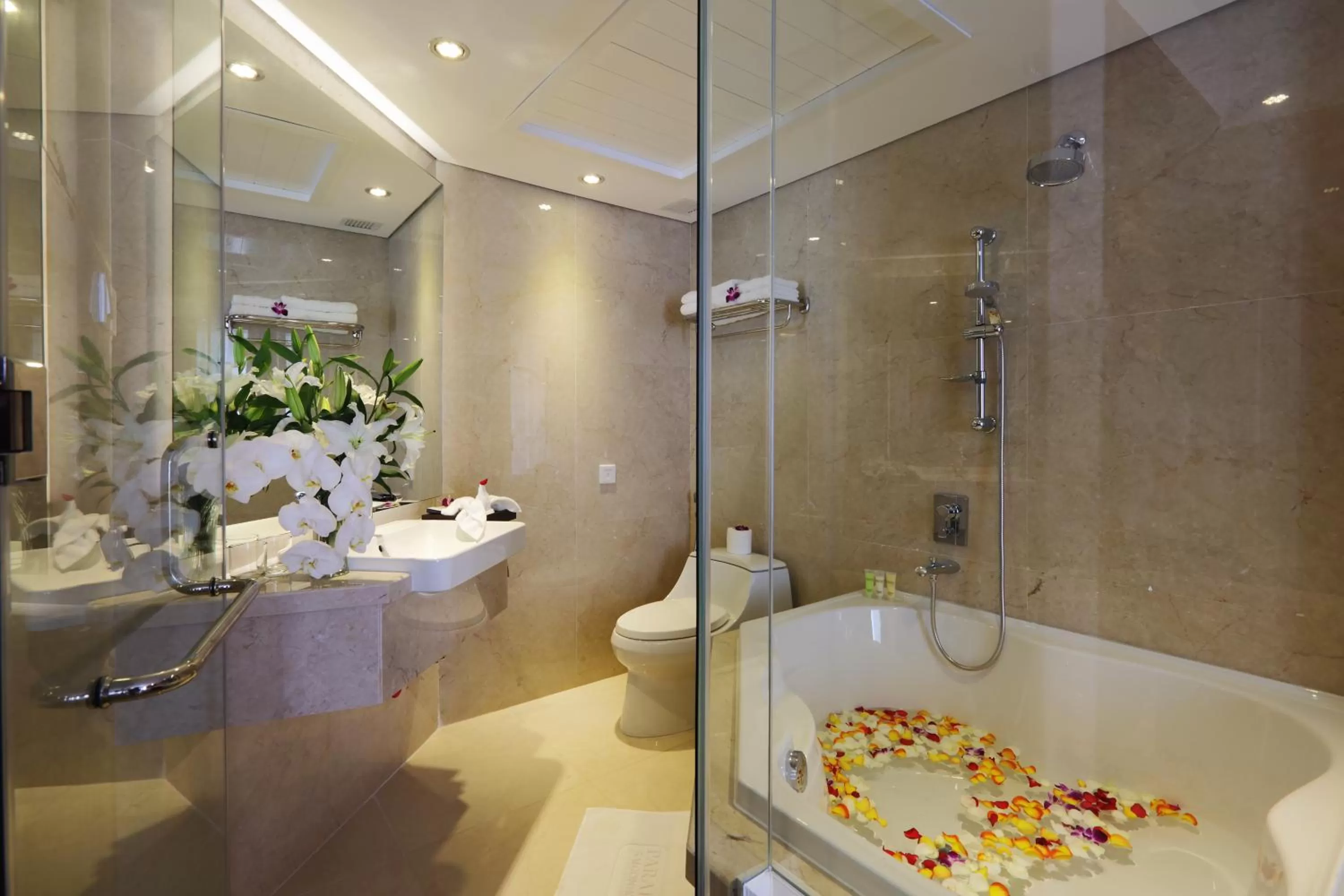 Shower in Paradise Saigon Boutique Hotel & Spa