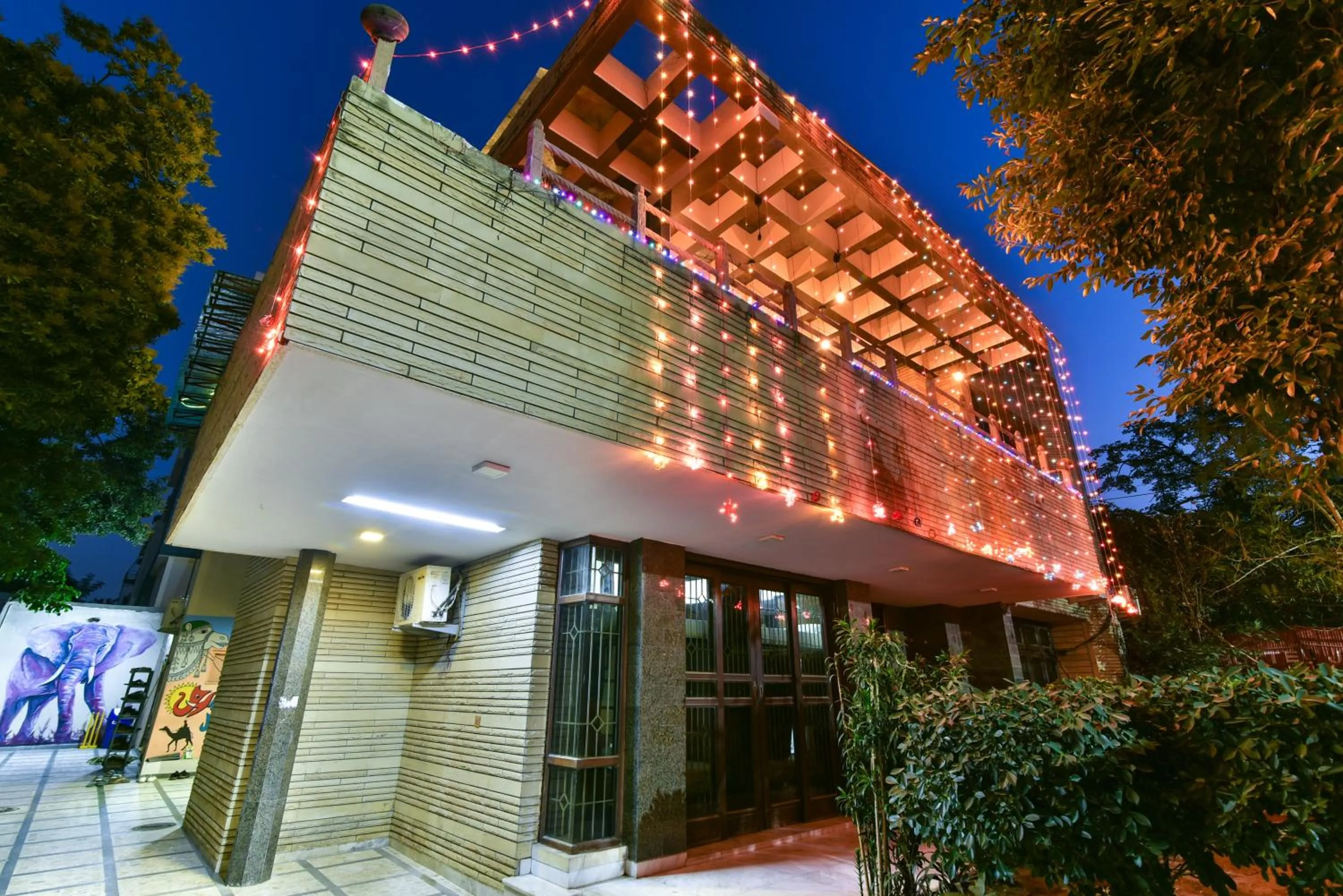 Property building in Hoztel Jaipur