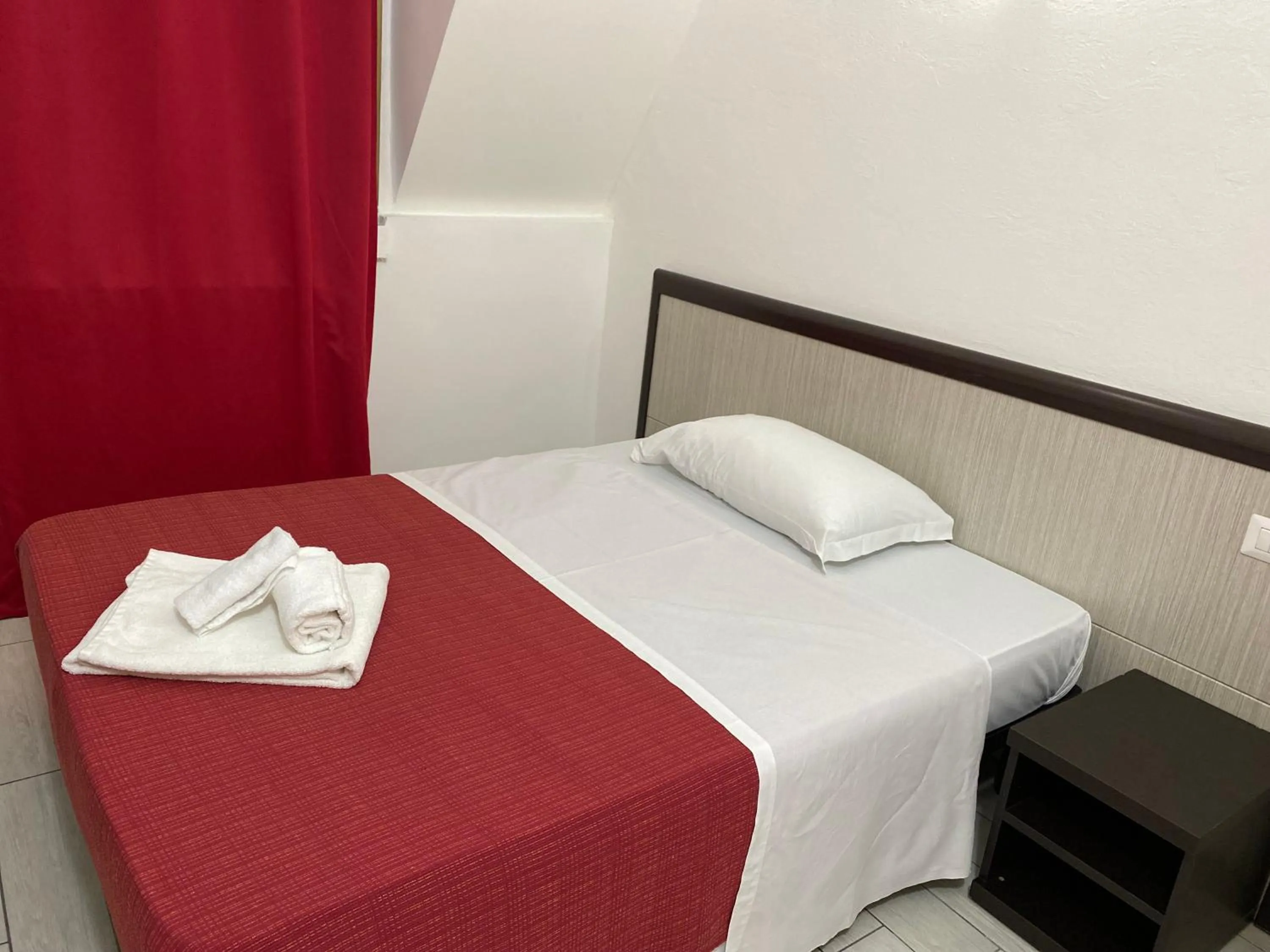 Bedroom, Bed in HOTEL Poma