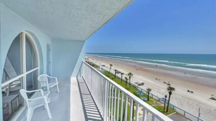 Balcony/Terrace in El Caribe Resort and Conference Center