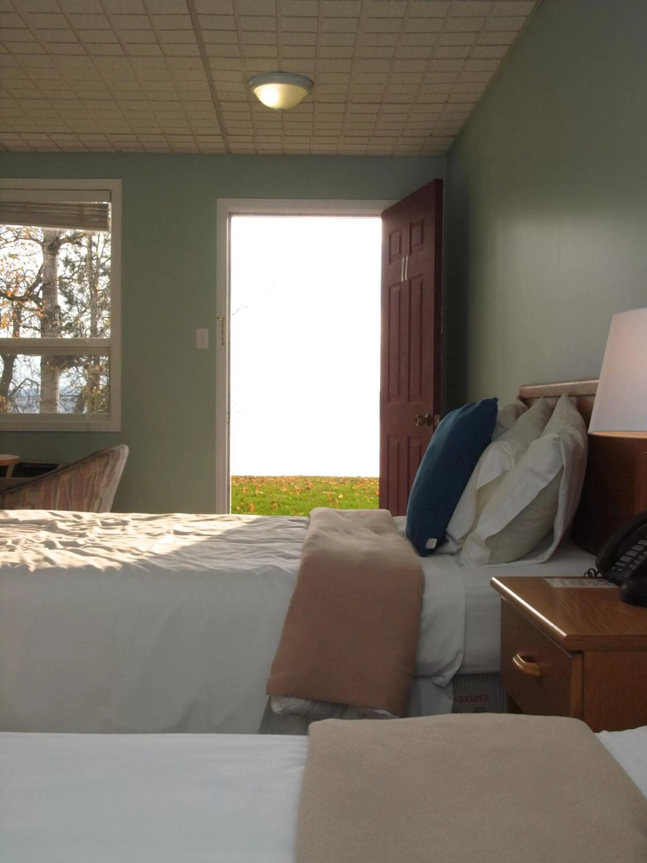 Bed in Sands on Golden Lake