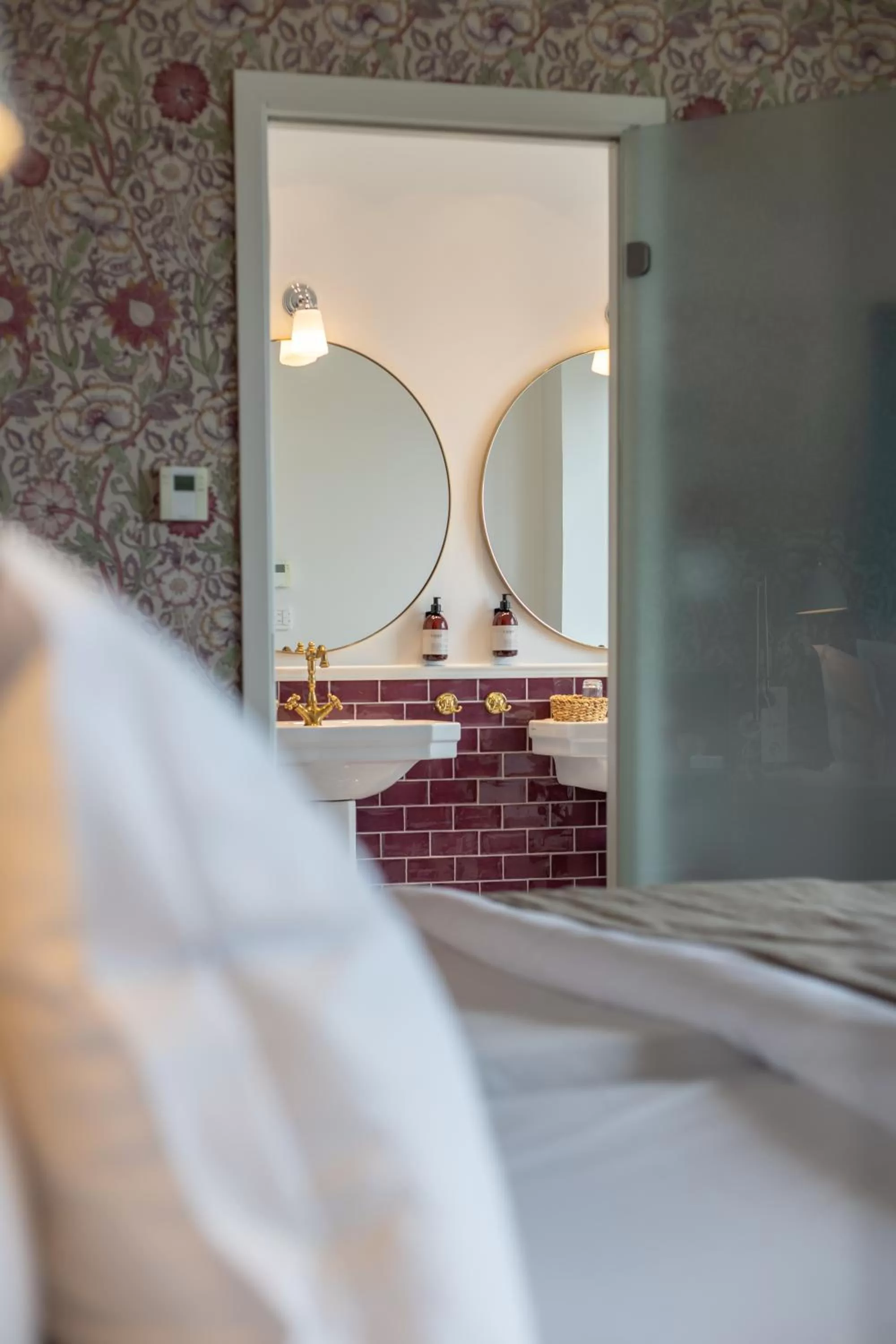 Shower, Bed in Vår Gård Saltsjöbaden