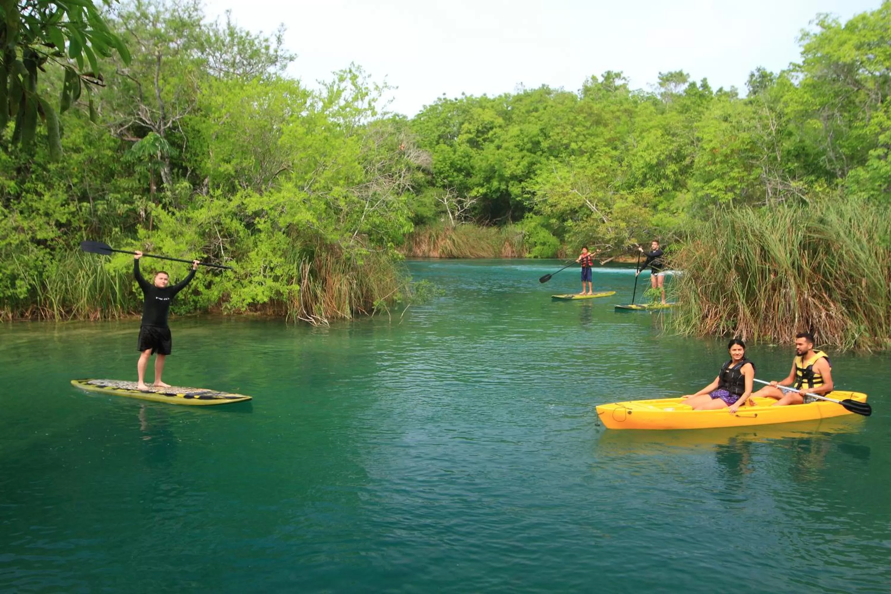 Activities, Canoeing in Hotel Cabanas
