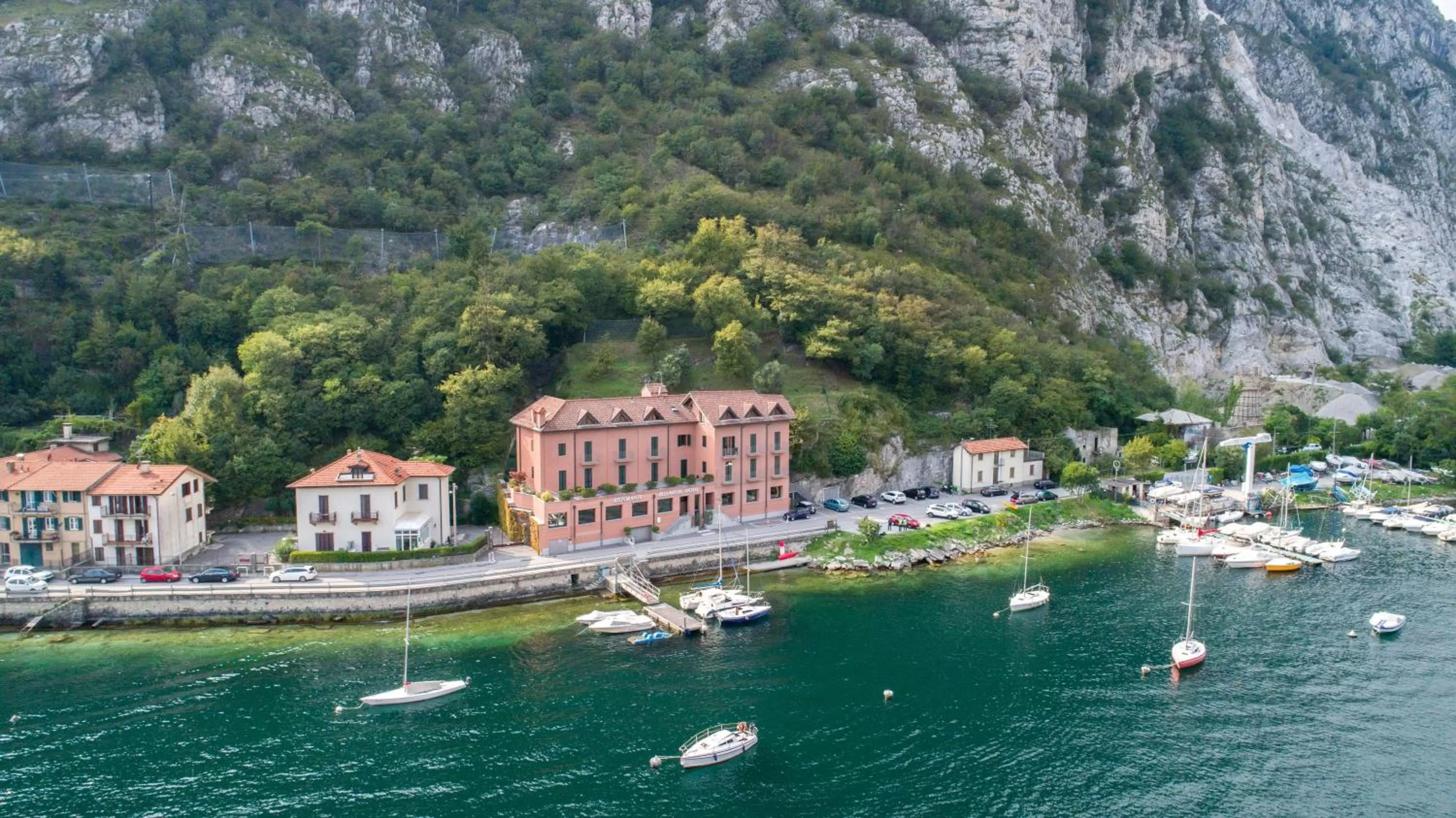 Neighbourhood in Hotel Bellavista