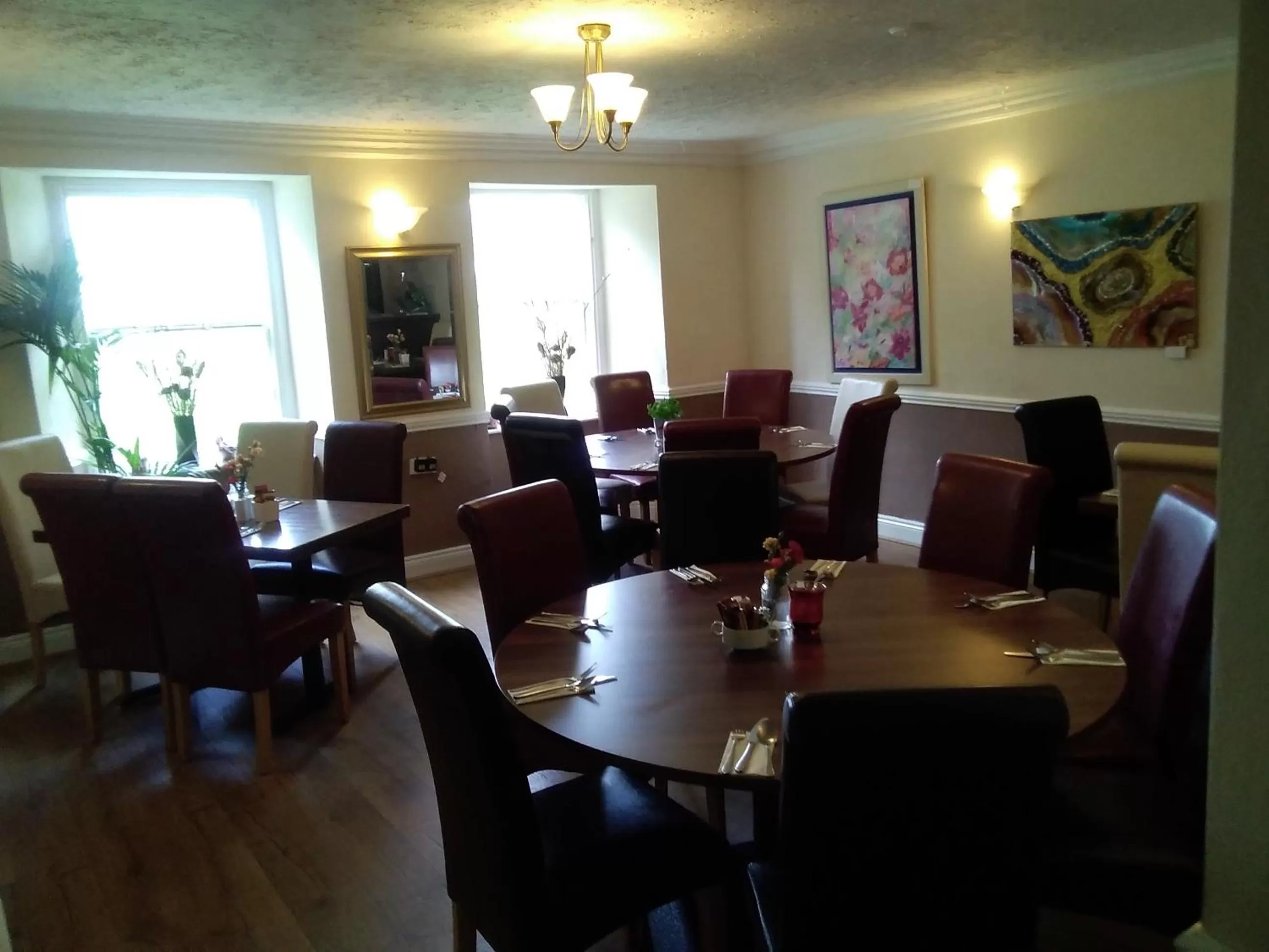 Restaurant/places to eat in The Pack o' Cards