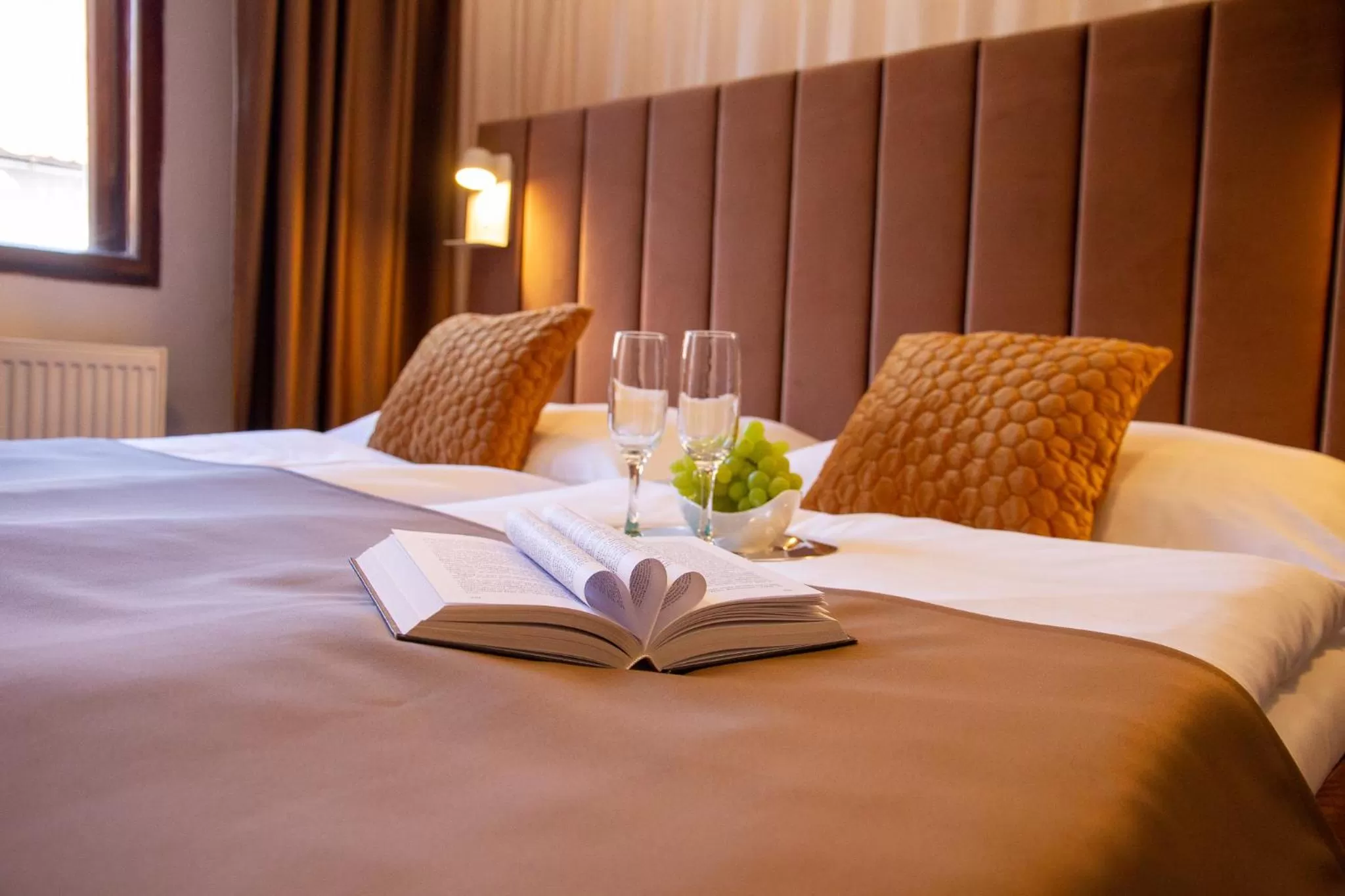 Bed in Hotel Svambersky dum