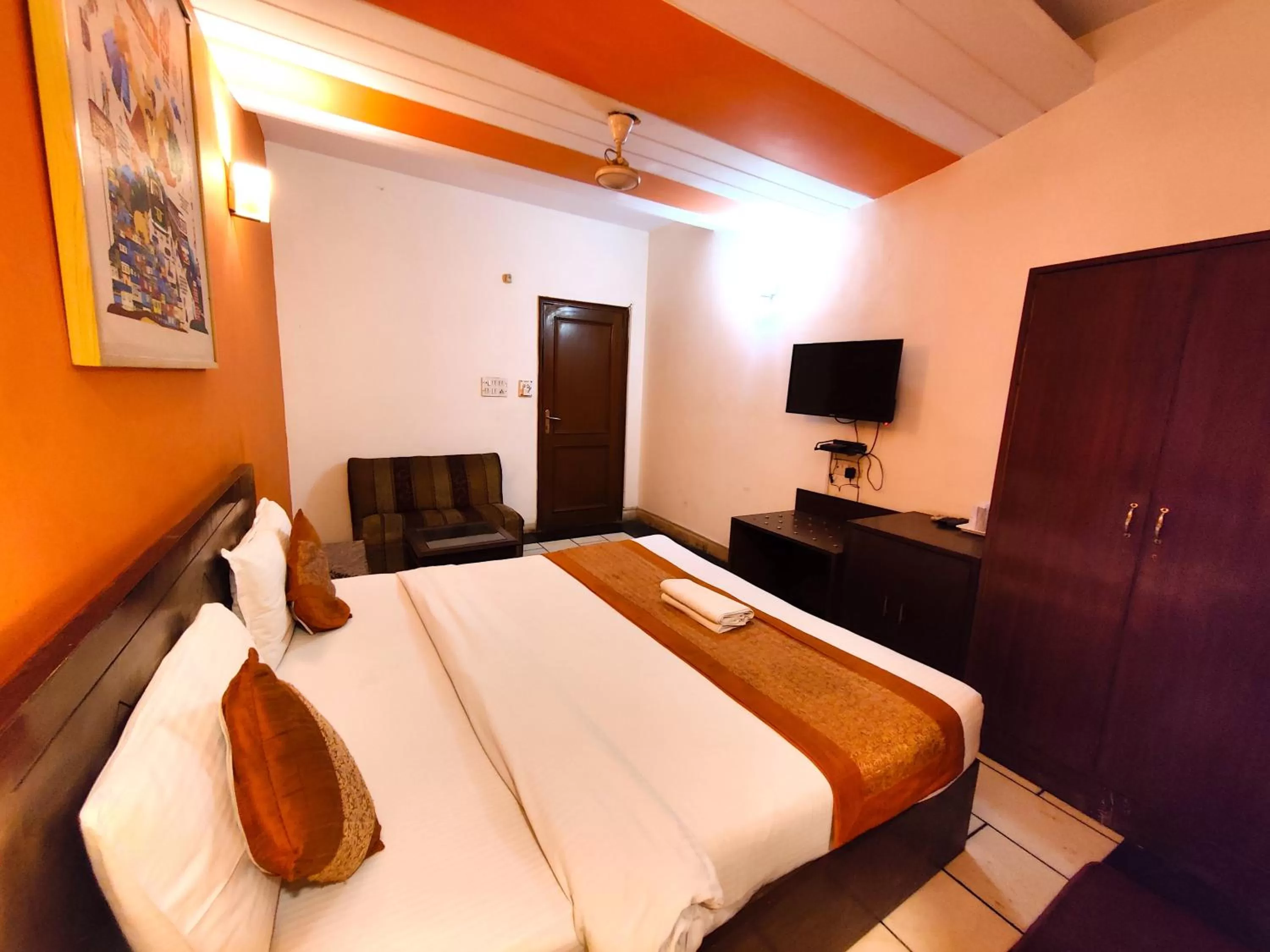 Bed in Hotel Unistar