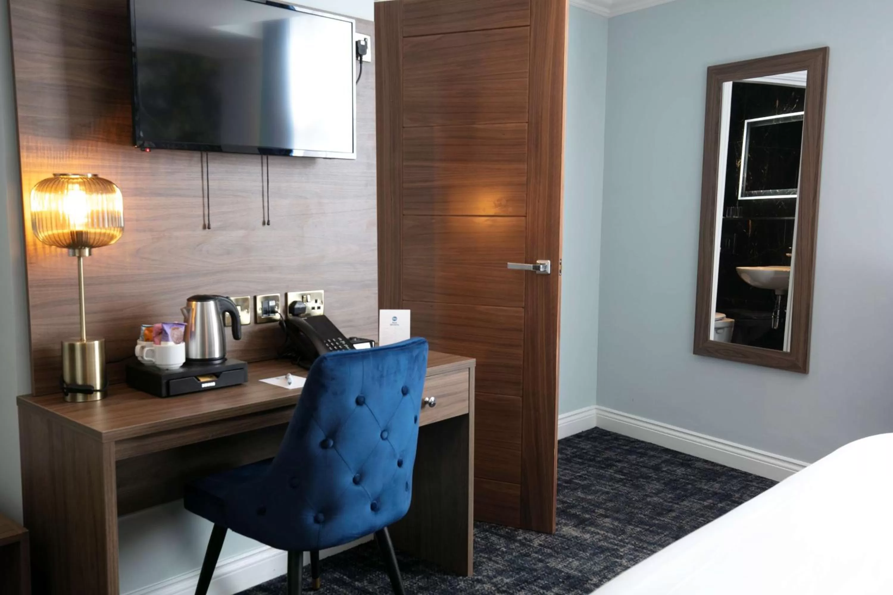 Other, Bed in Best Western Hotel 99