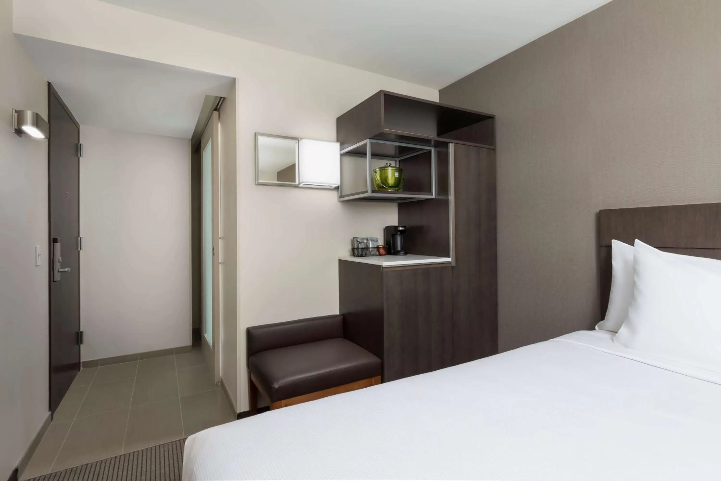 Photo of the whole room, Bed in Hyatt Place New York City - Times Square