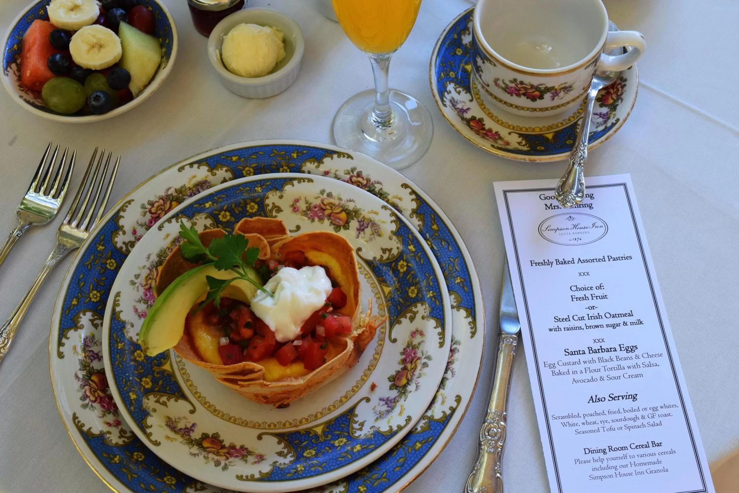 Breakfast in Simpson House Inn