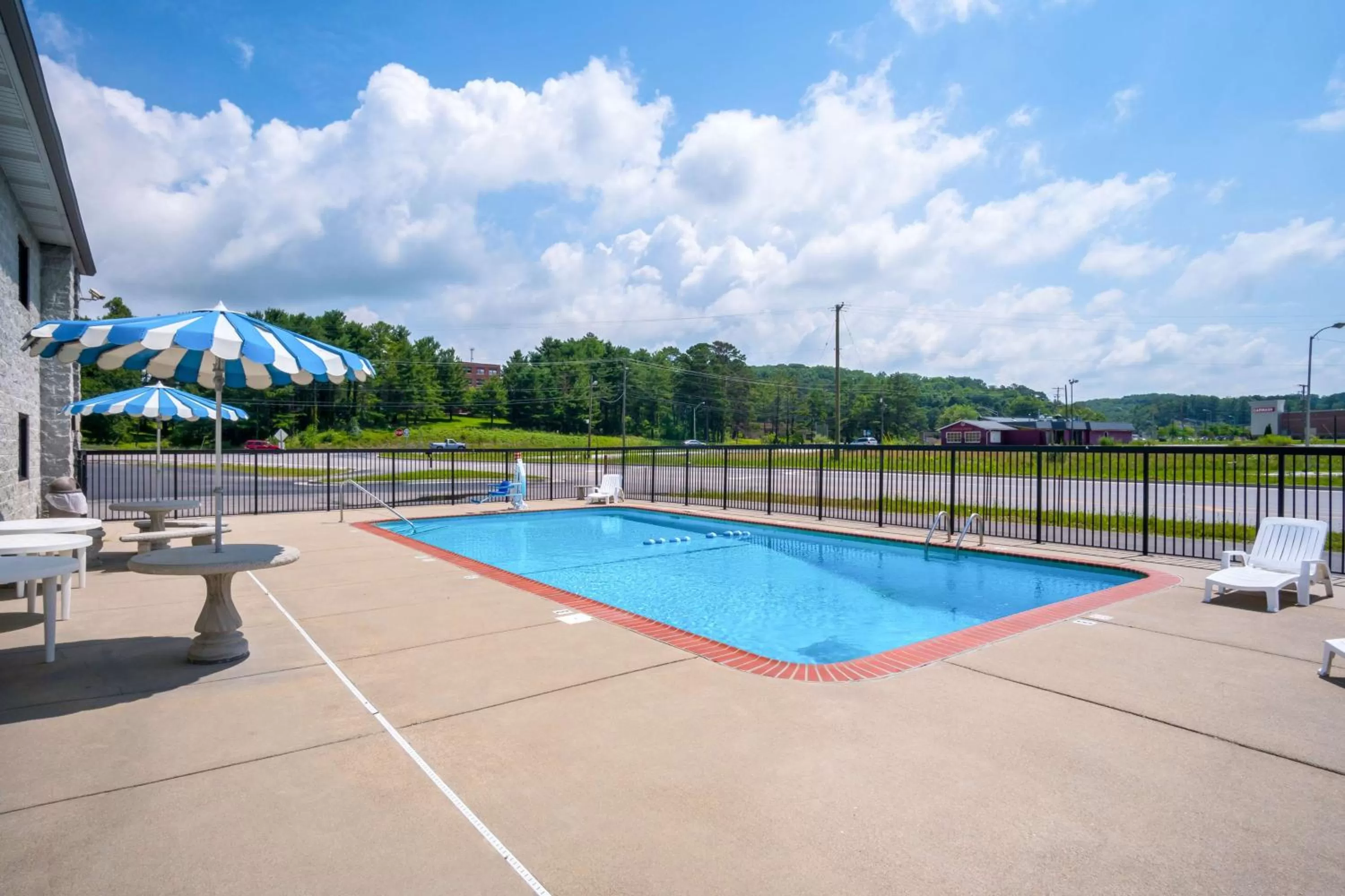 On site in Motel 6-London, KY