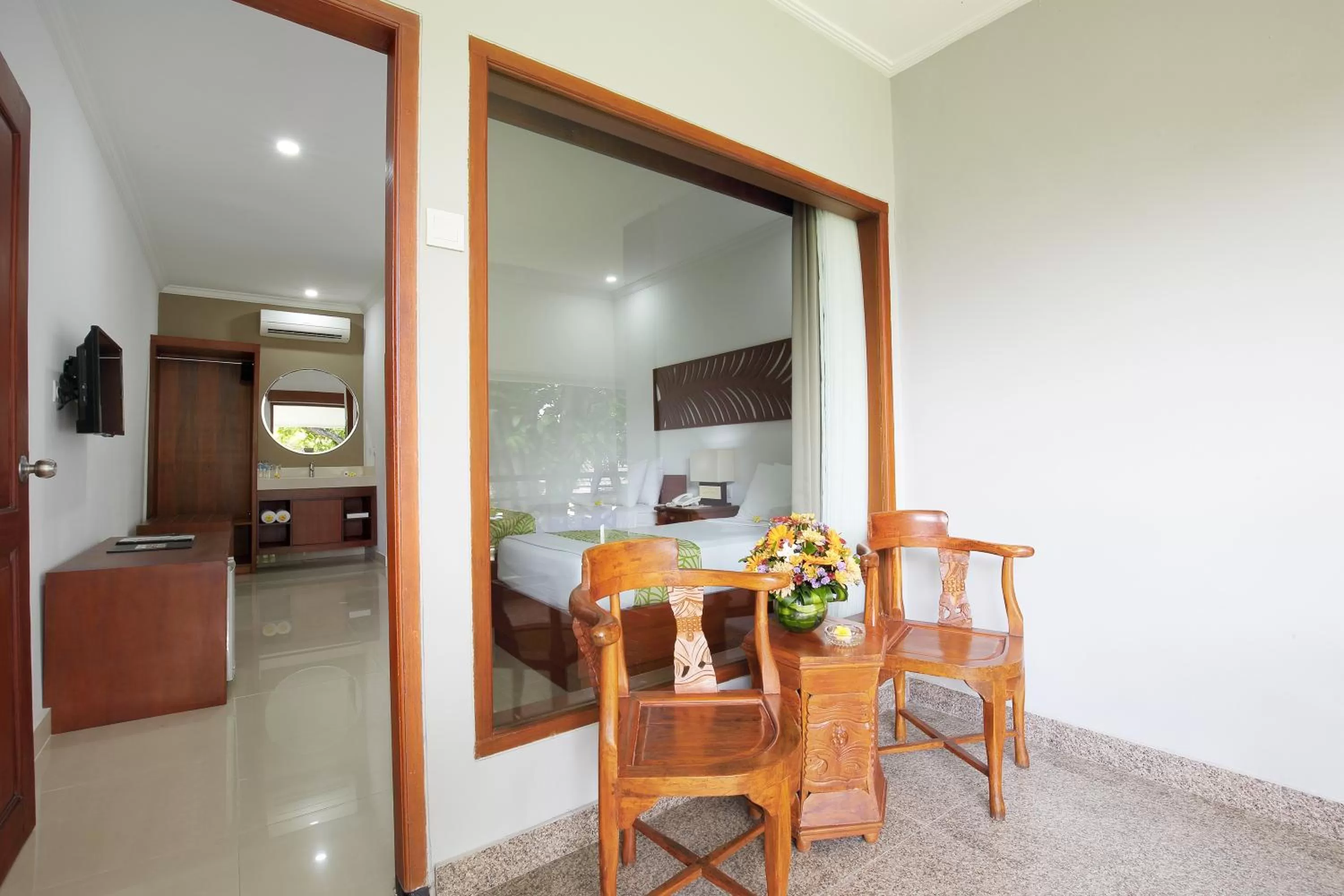 Balcony/Terrace in Dewi Sri Hotel