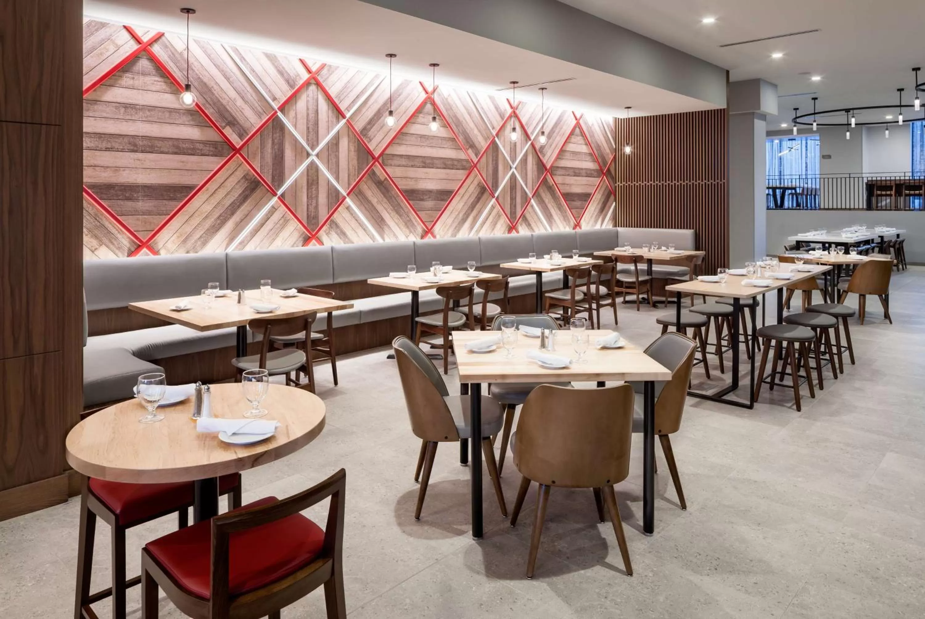 Restaurant/places to eat in Hilton Garden Inn Madison Downtown, WI