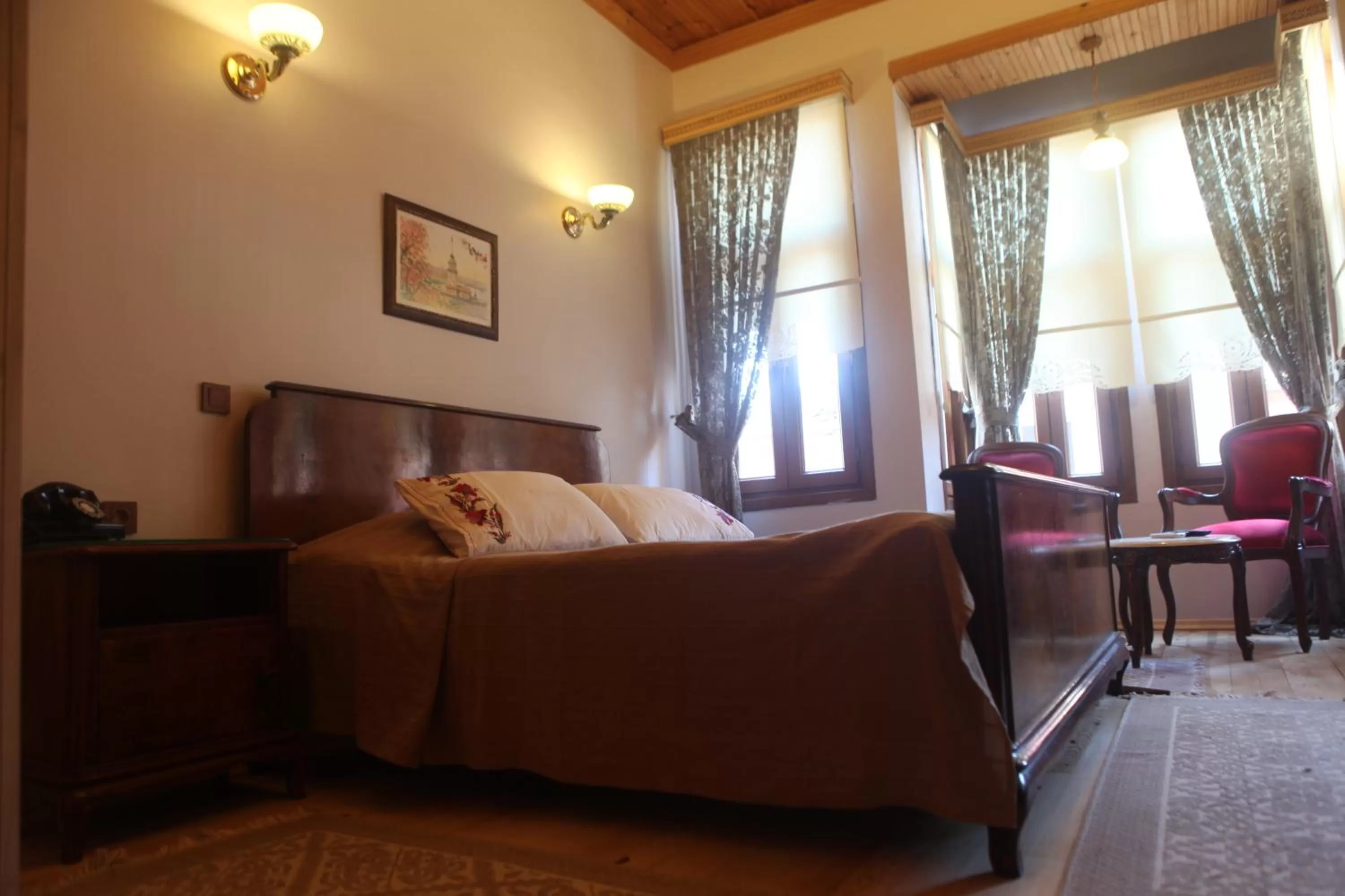 Bed in Tom Square Boutique Hotel