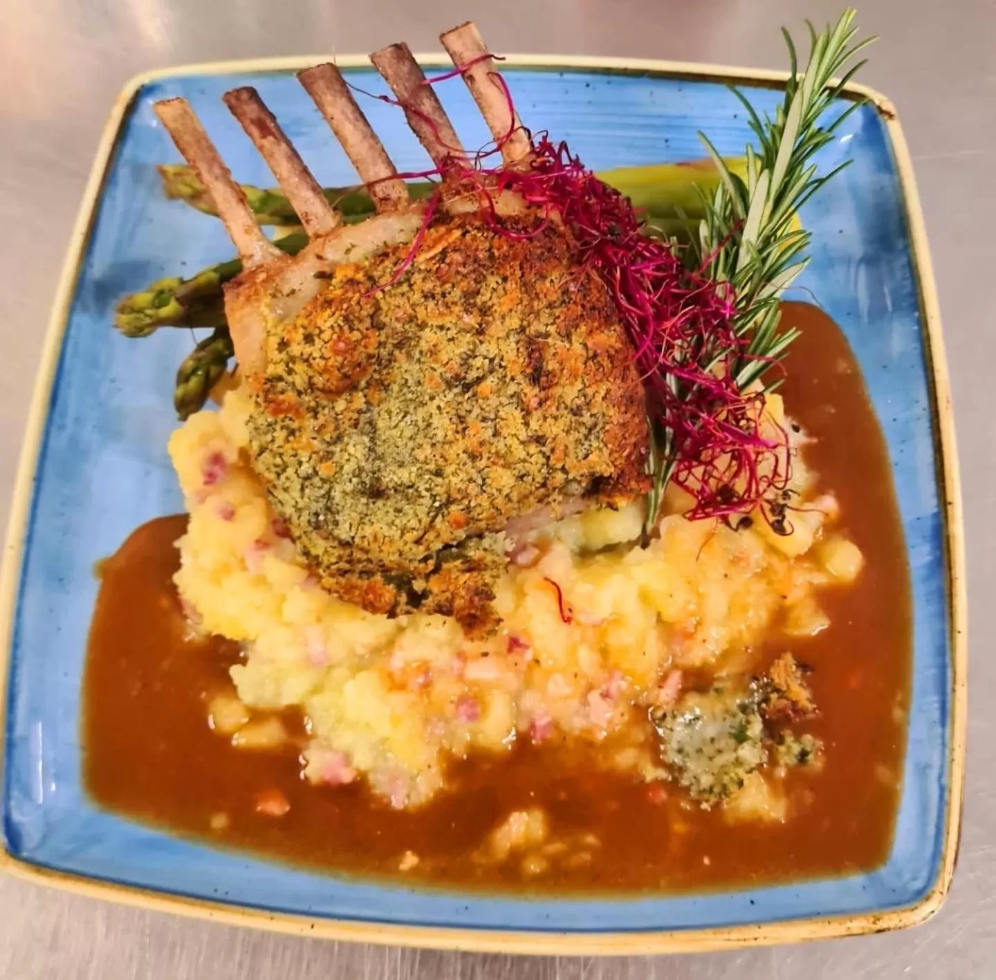 Restaurant/places to eat in Hotel Zur Post