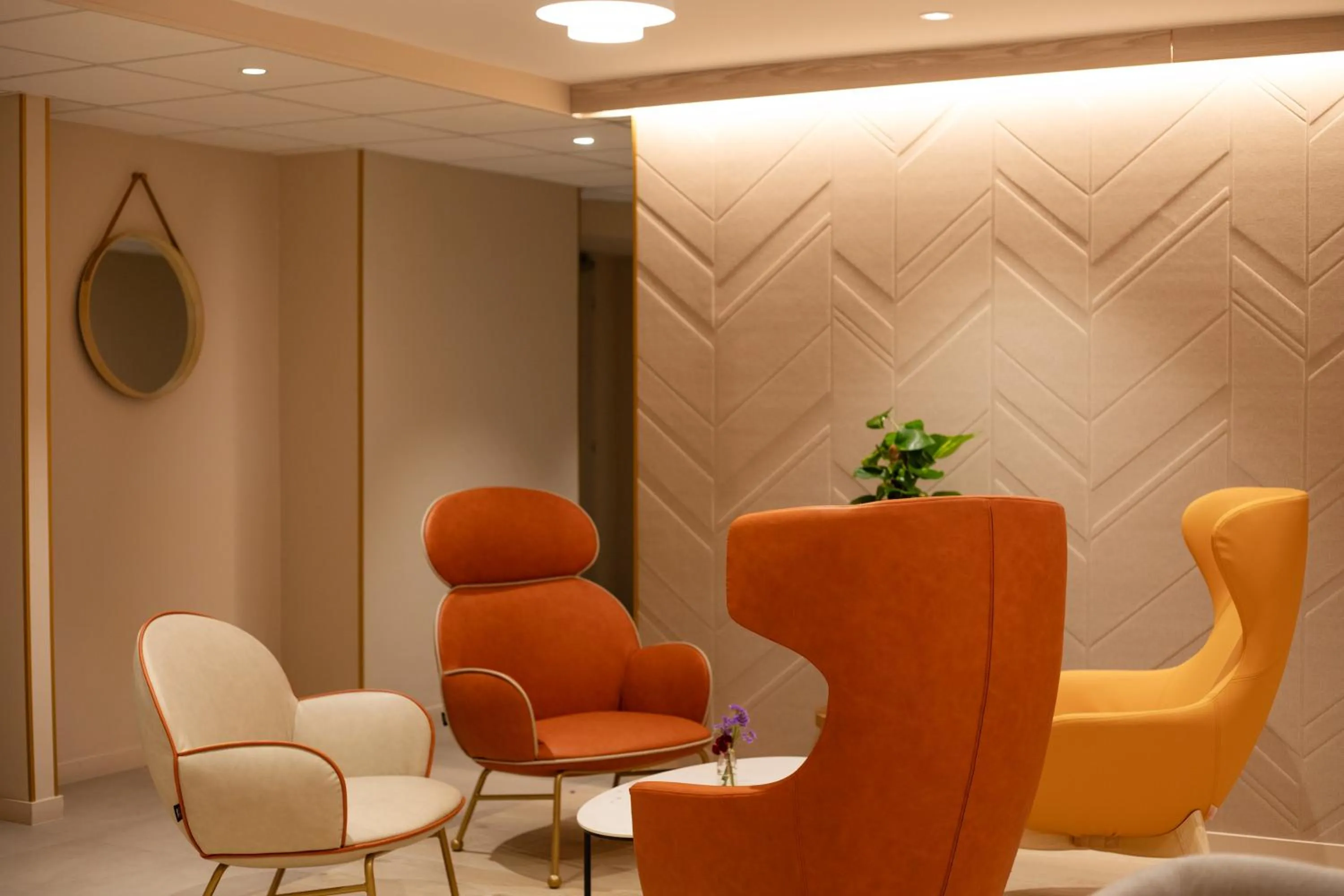 Communal lounge/ TV room in Novotel Montpellier