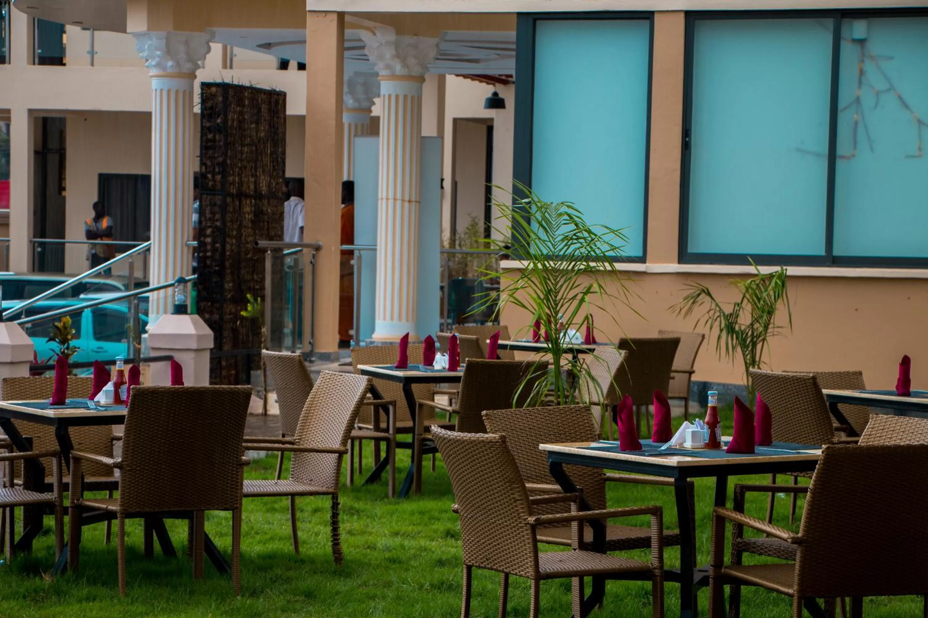 Restaurant/places to eat in Hotel Horizon Entebbe