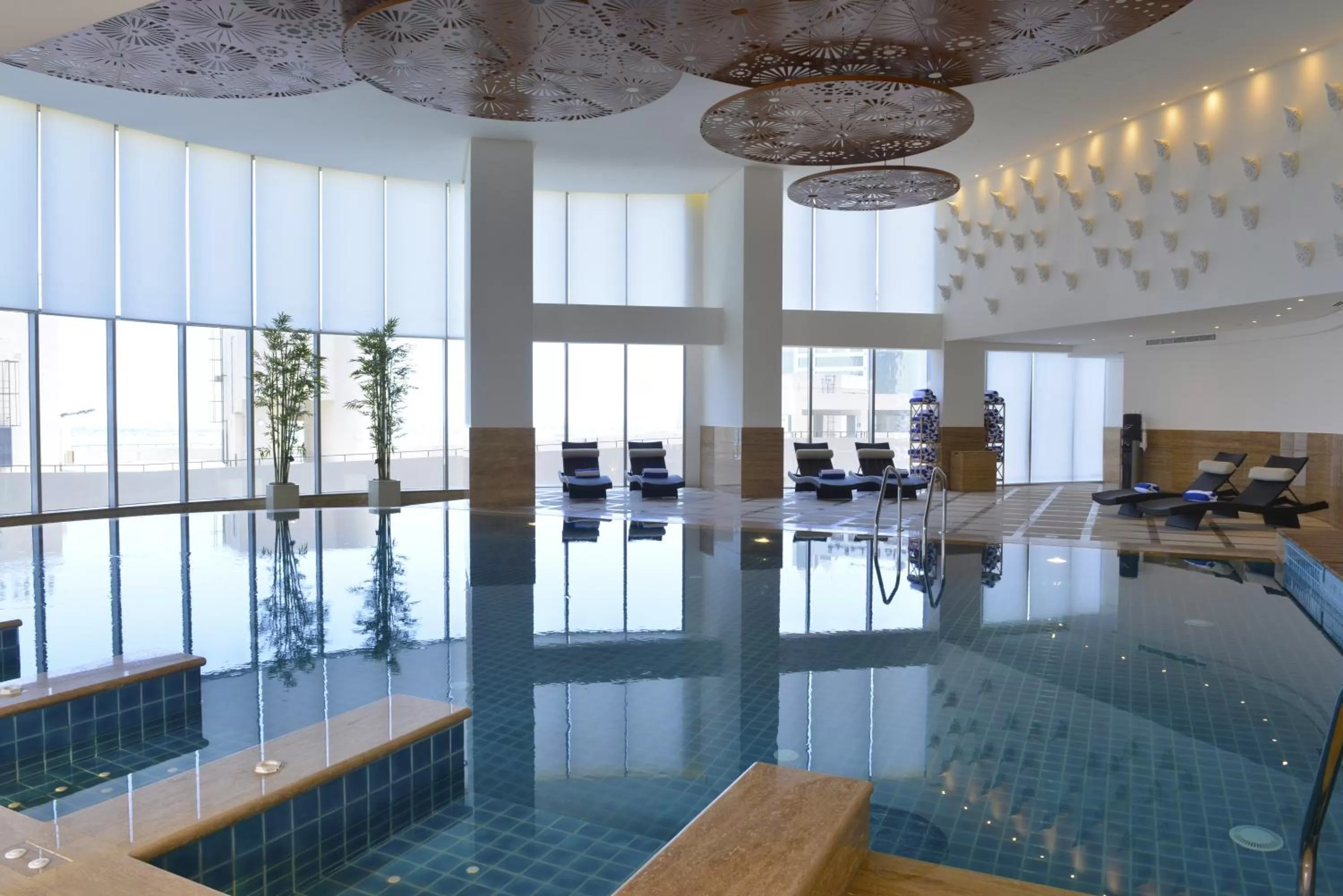 Swimming pool in Fraser Suites Diplomatic Area Bahrain