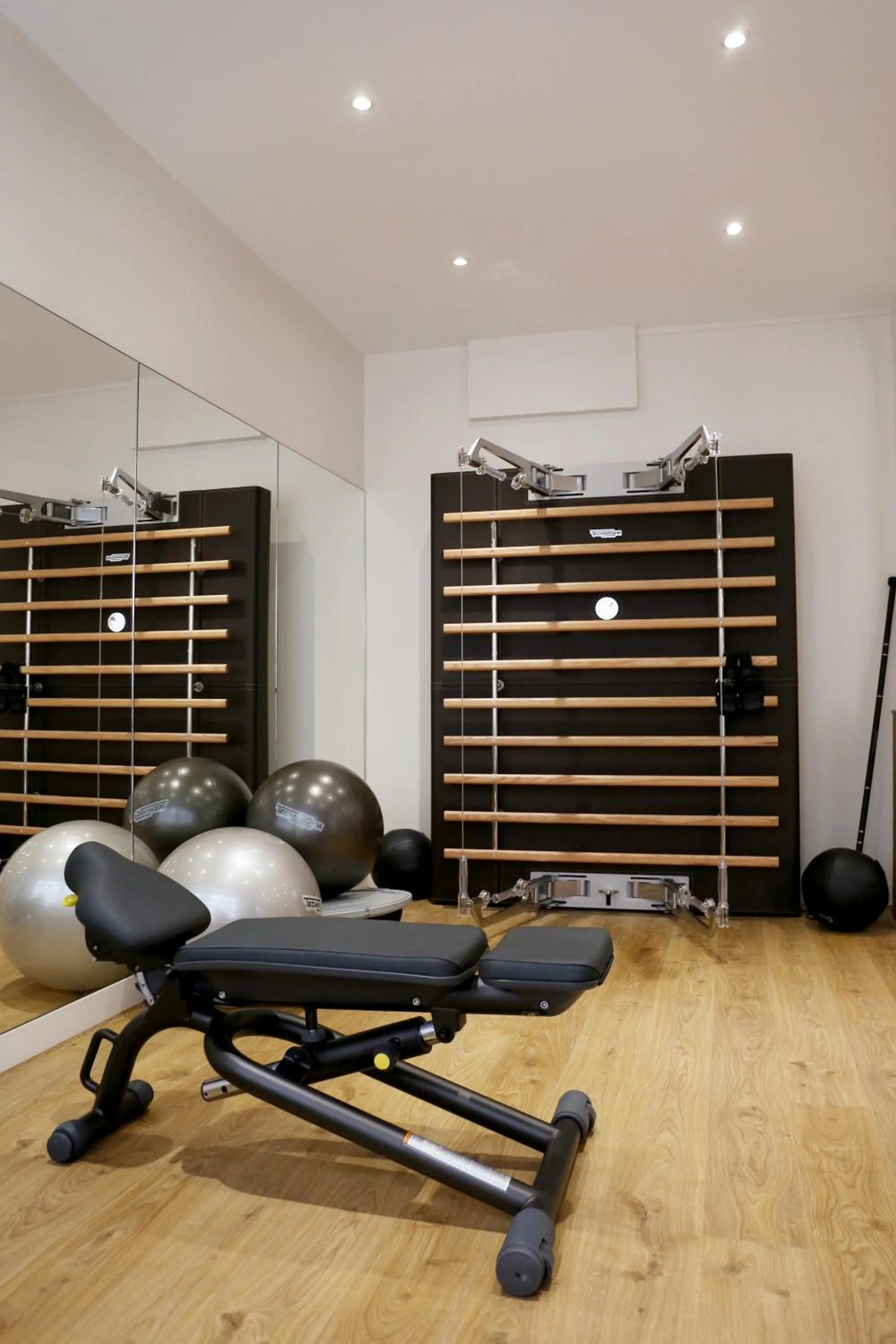 Fitness centre/facilities in Hôtel Jules & Jim