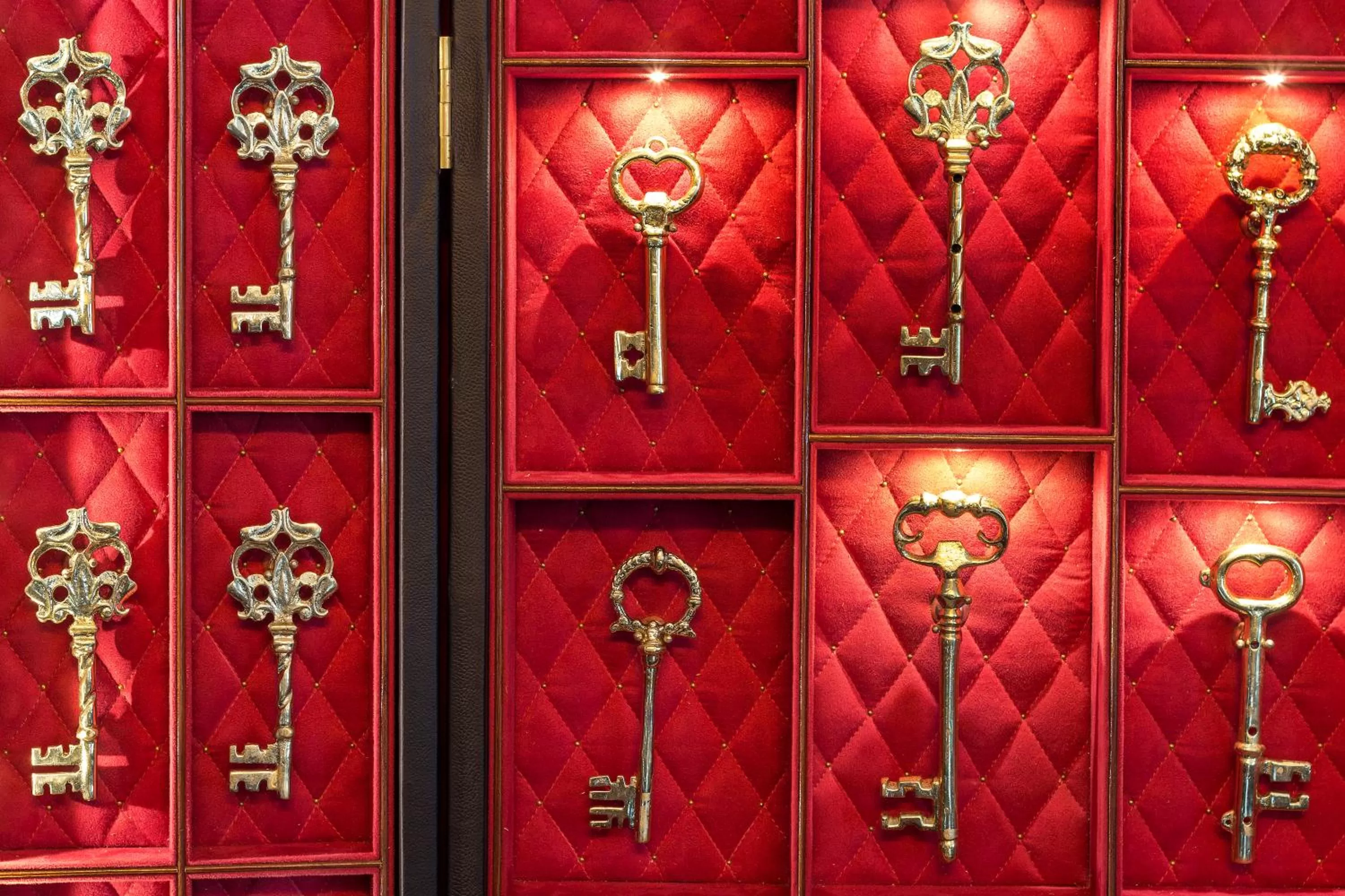 Lobby or reception in The Wild Oscar