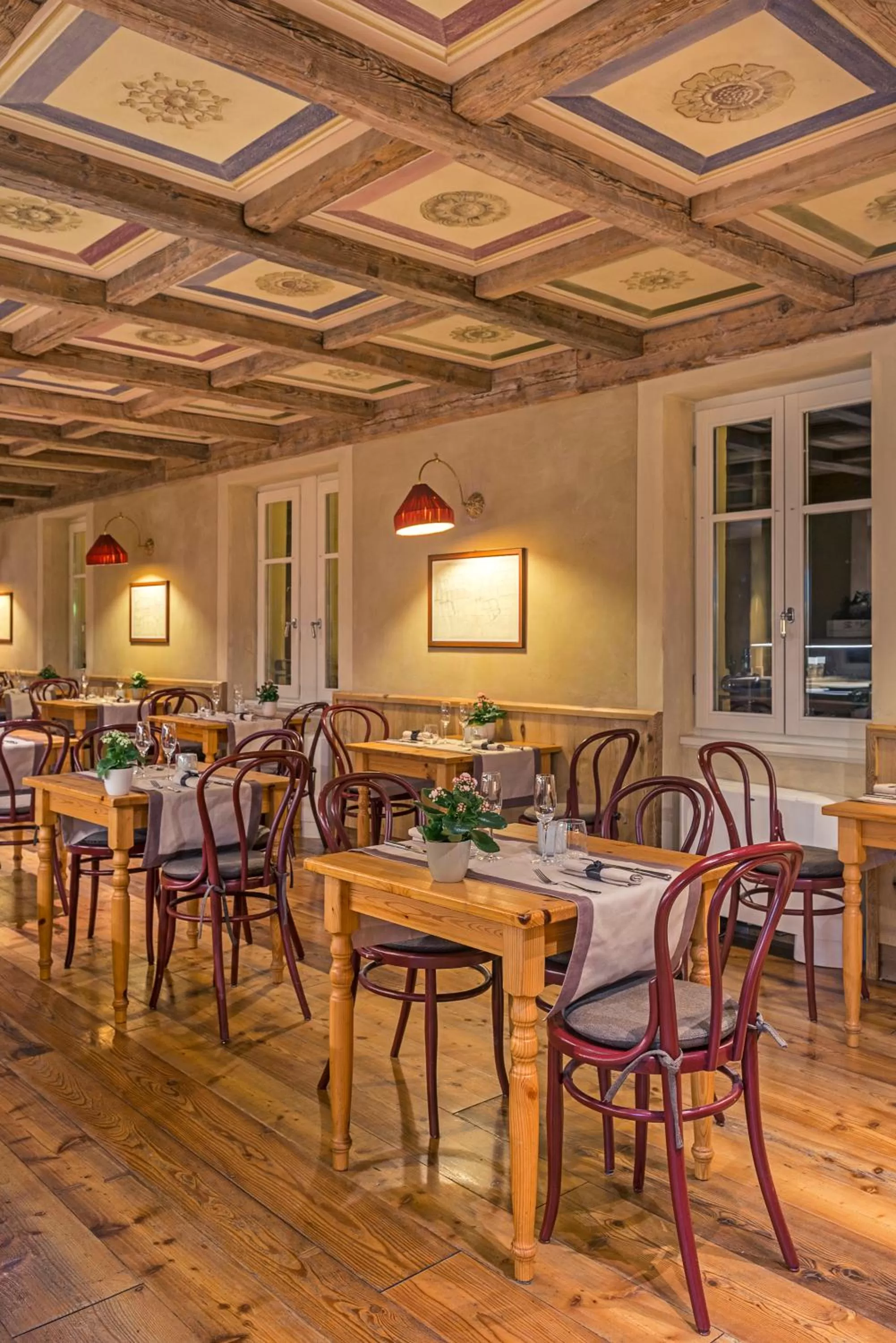 Restaurant/places to eat in QC Hotel Bagni Vecchi