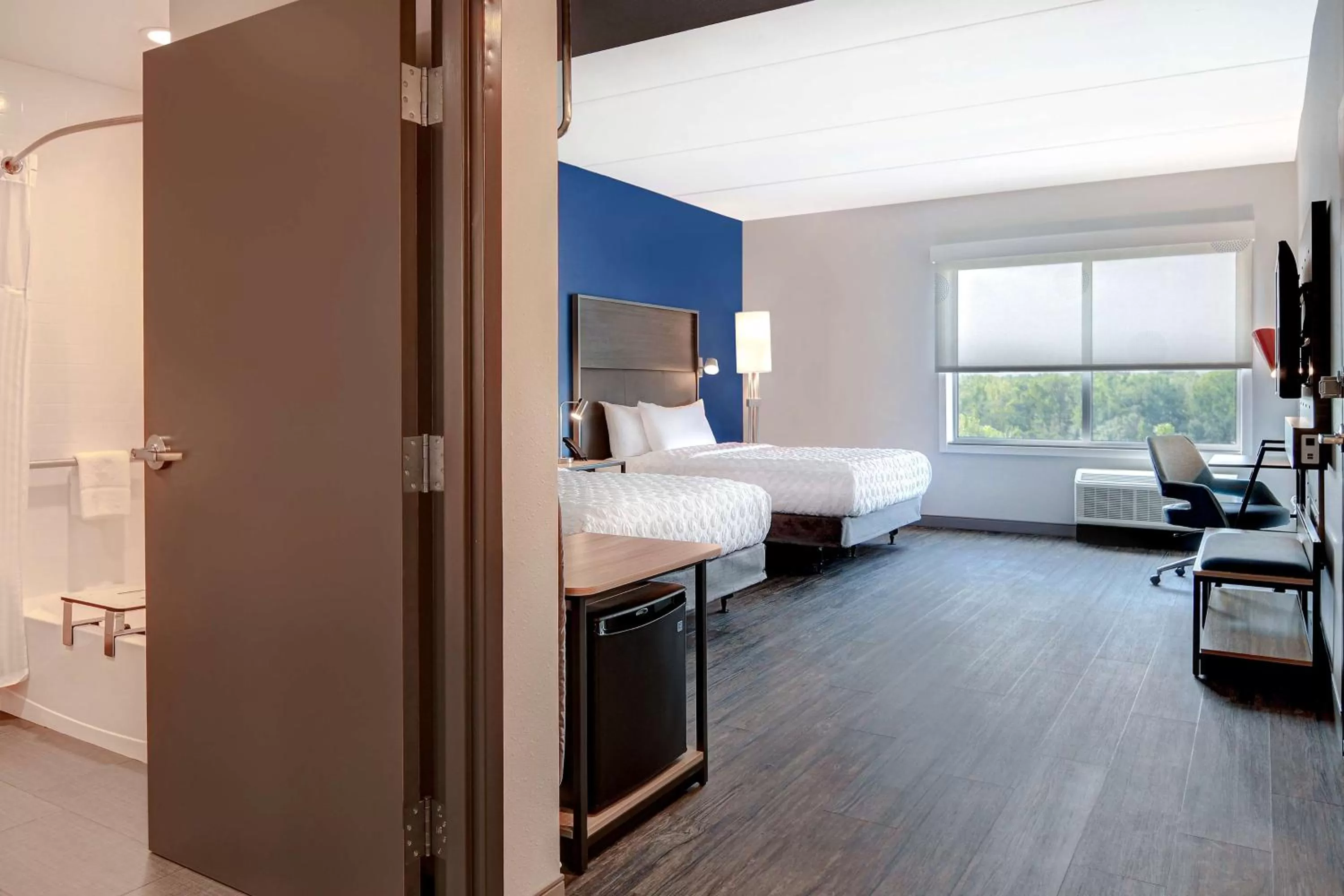 Bedroom, Bed in Tru By Hilton Franklin Cool Springs Nashville