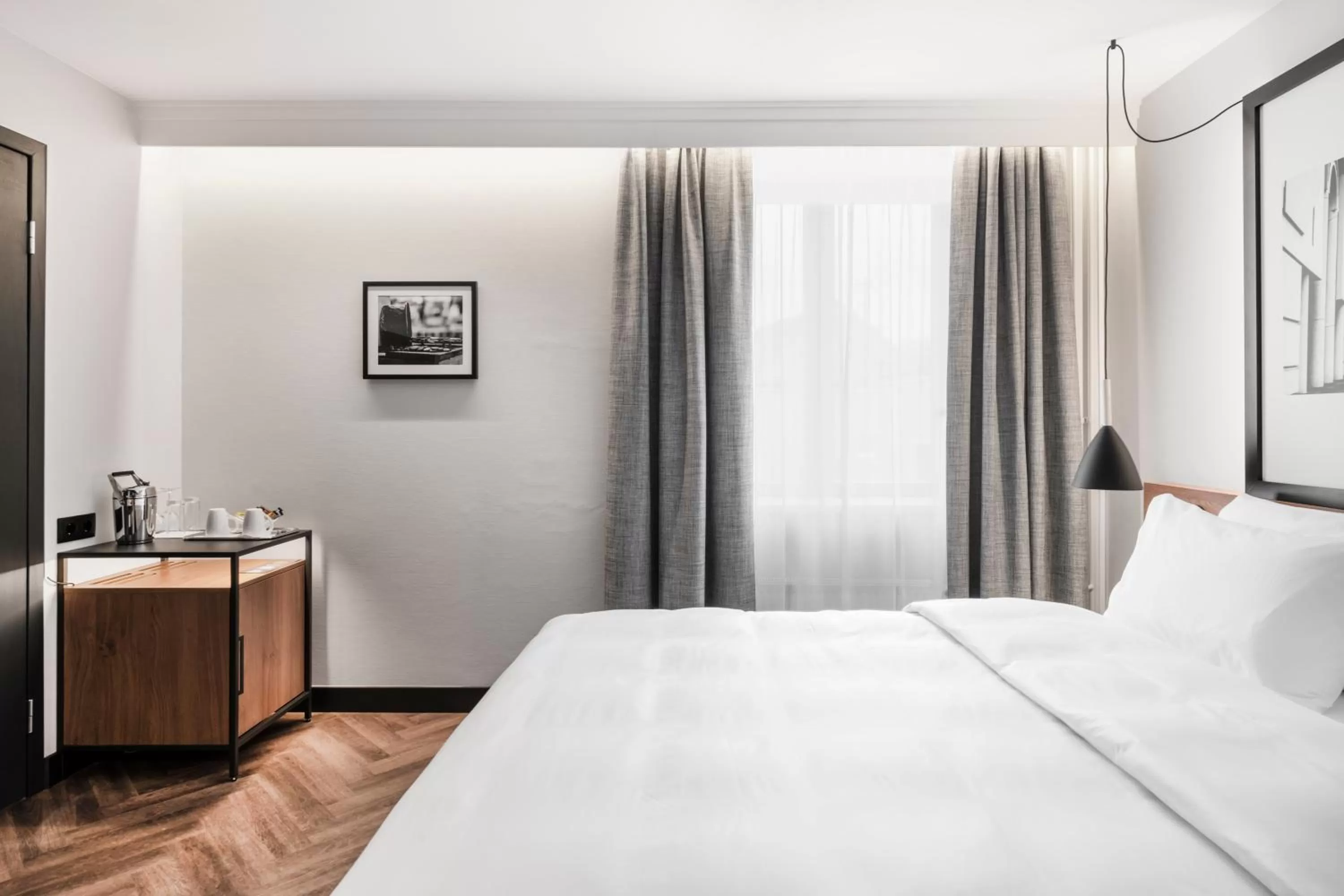 Bed in MERCURE KLAIPEDA CITY HOTEL, Meetings, Events, Restaurant & Bar - Accor Group, Pet Stay FREE