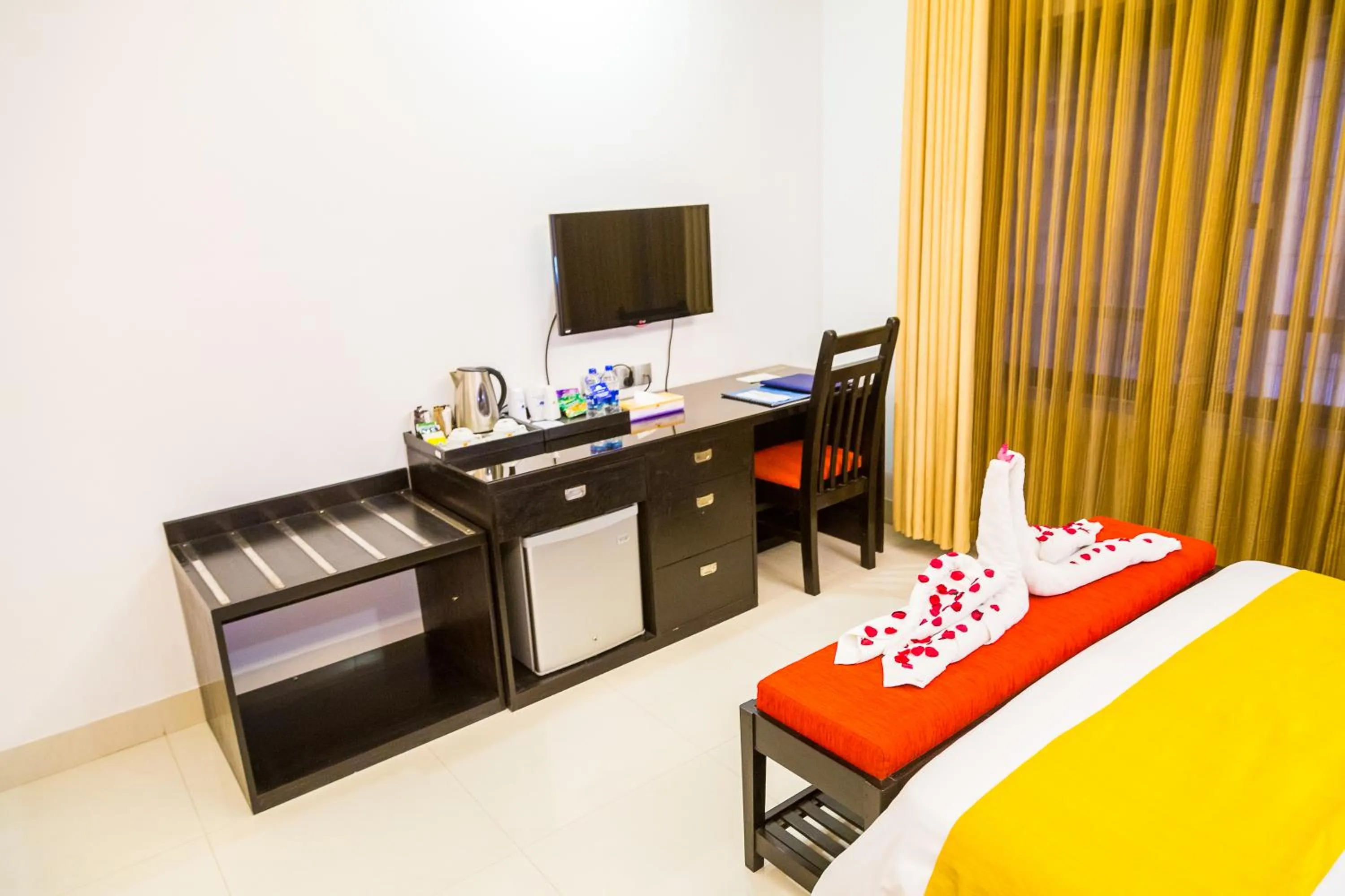 Bed in Nascent Gardenia Baridhara