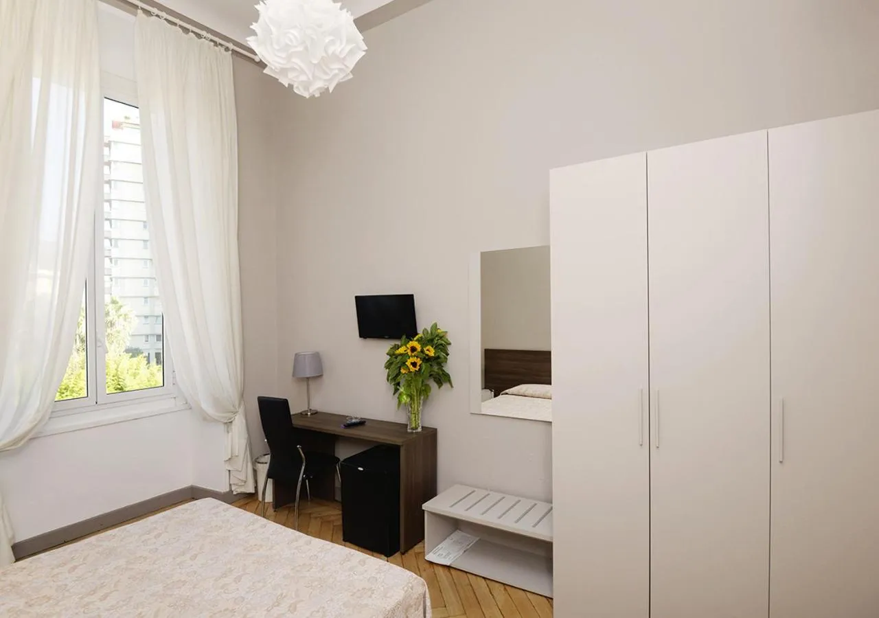 Bed in Hotel Mediterranee