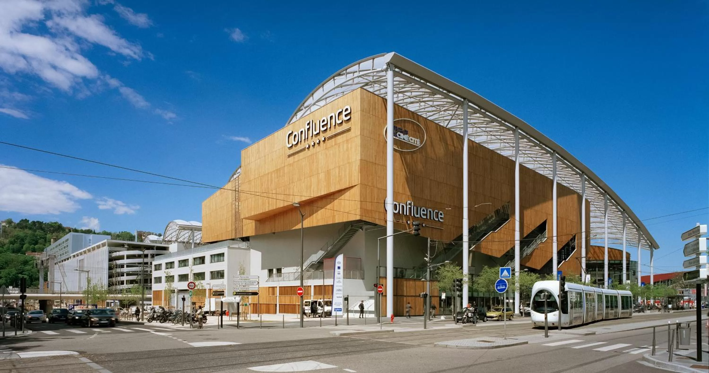 Nearby landmark in IBIS Lyon Sud Chasse Sur Rhône