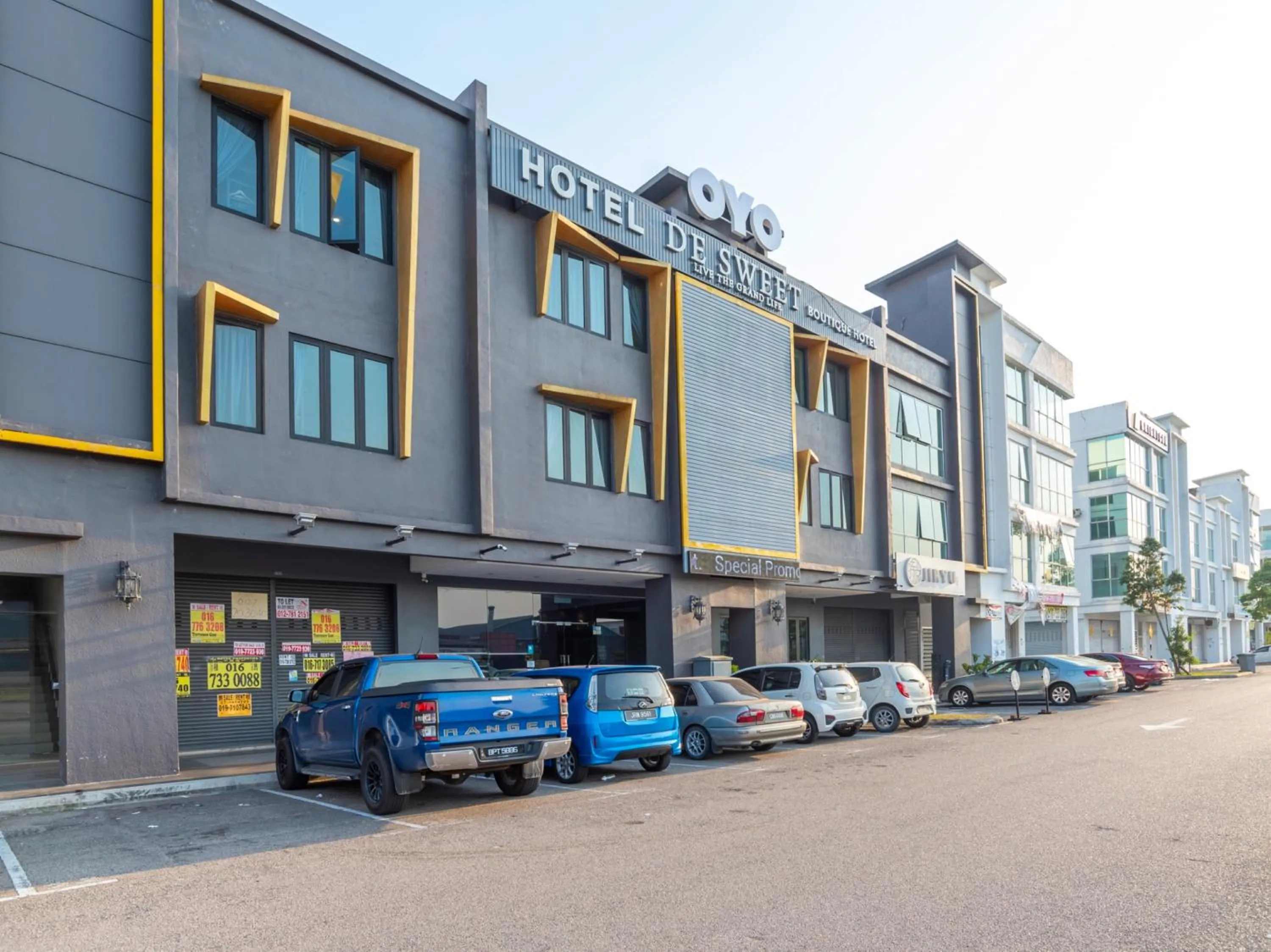 Property building in De Sweet Boutique Hotel