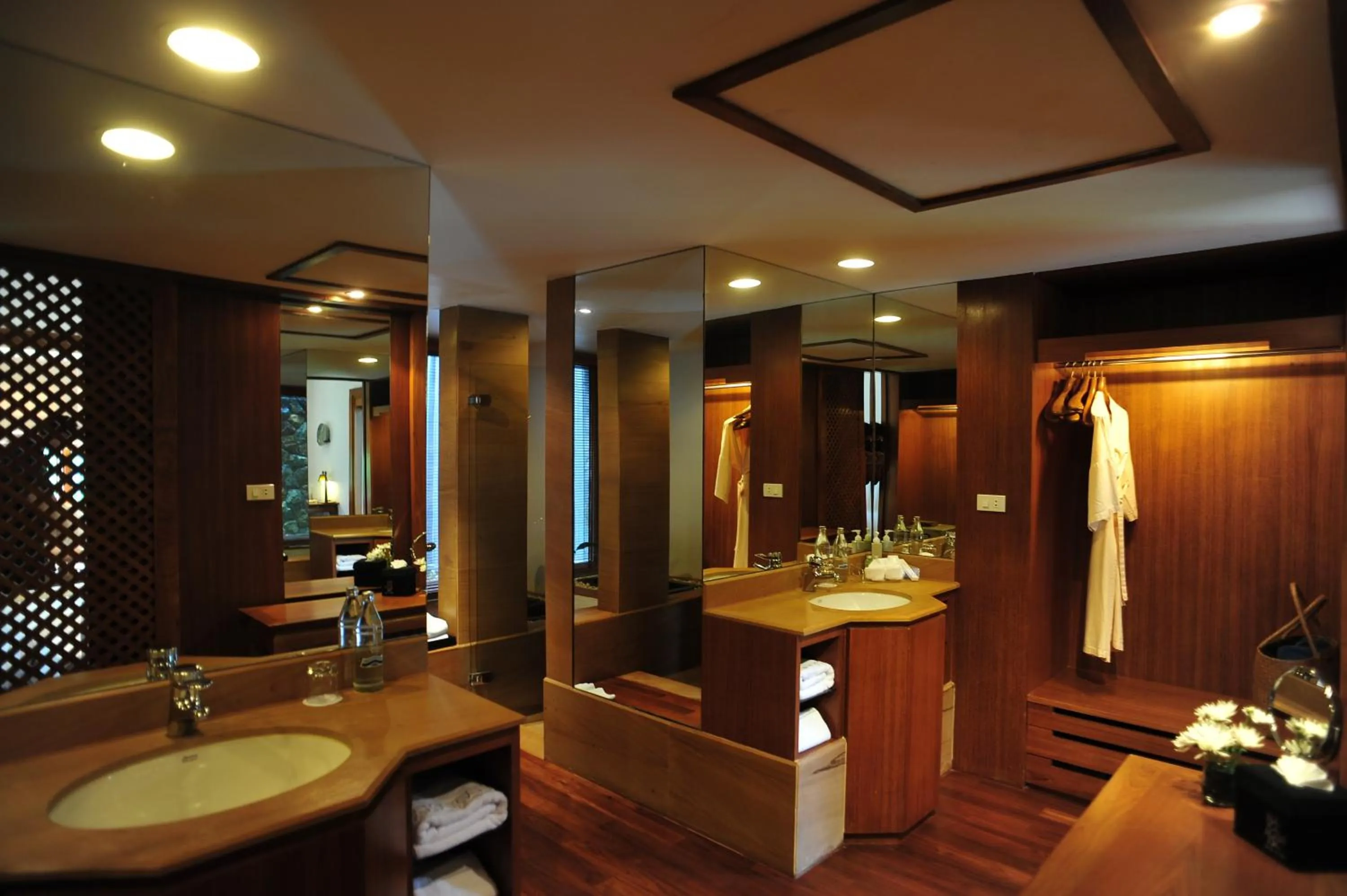 Bathroom in Nakamanda Resort and Spa