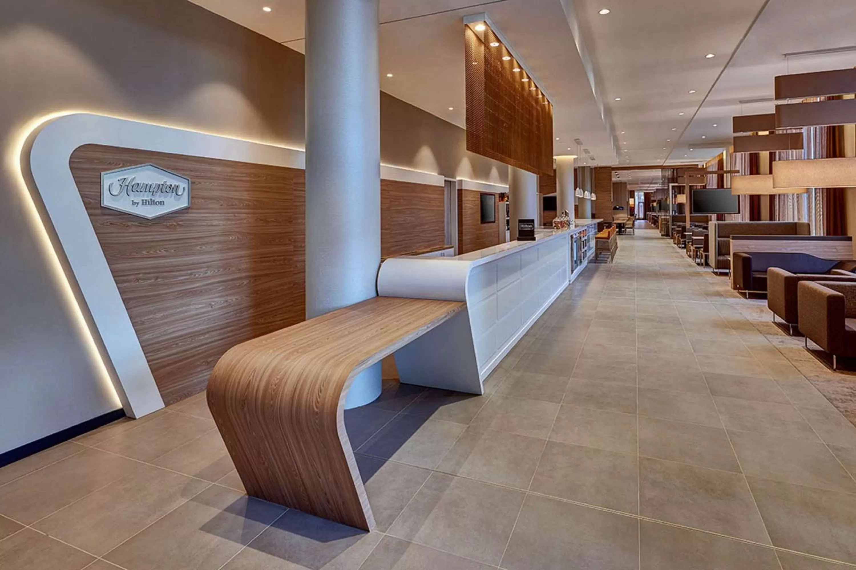 Lobby or reception in Hampton by Hilton Berlin City Centre Alexanderplatz
