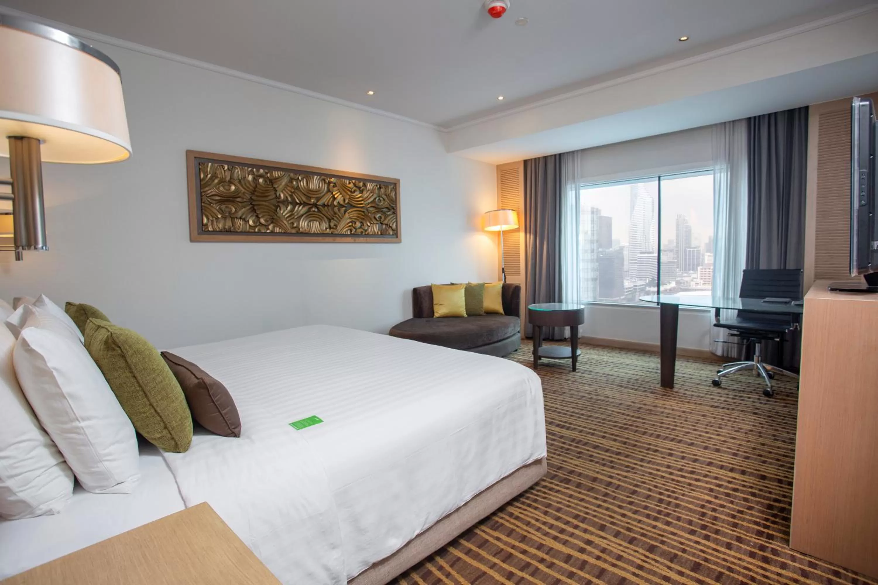 City view, Bed in Amari Bangkok