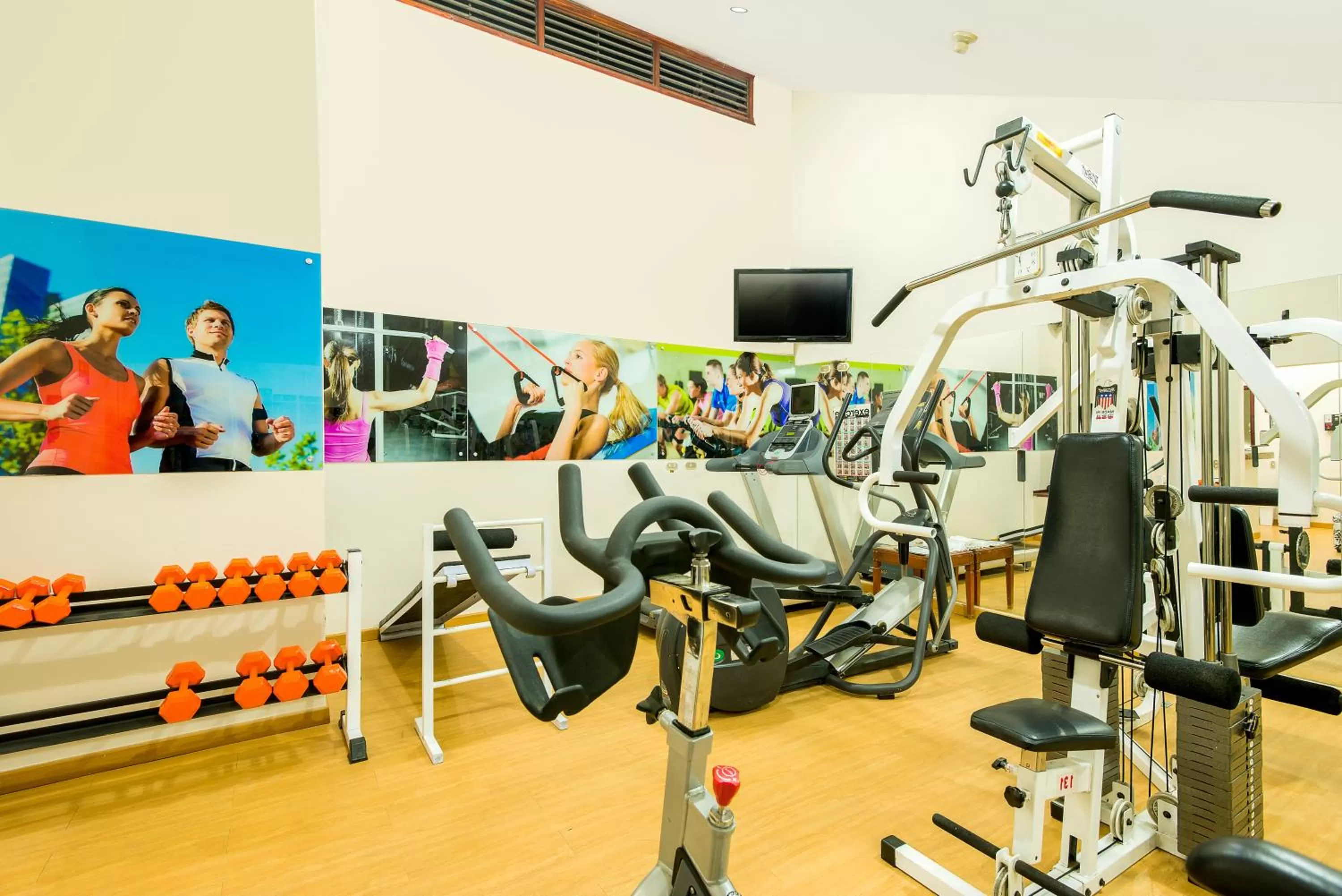 Fitness centre/facilities in Hotel Dann Carlton Bogota
