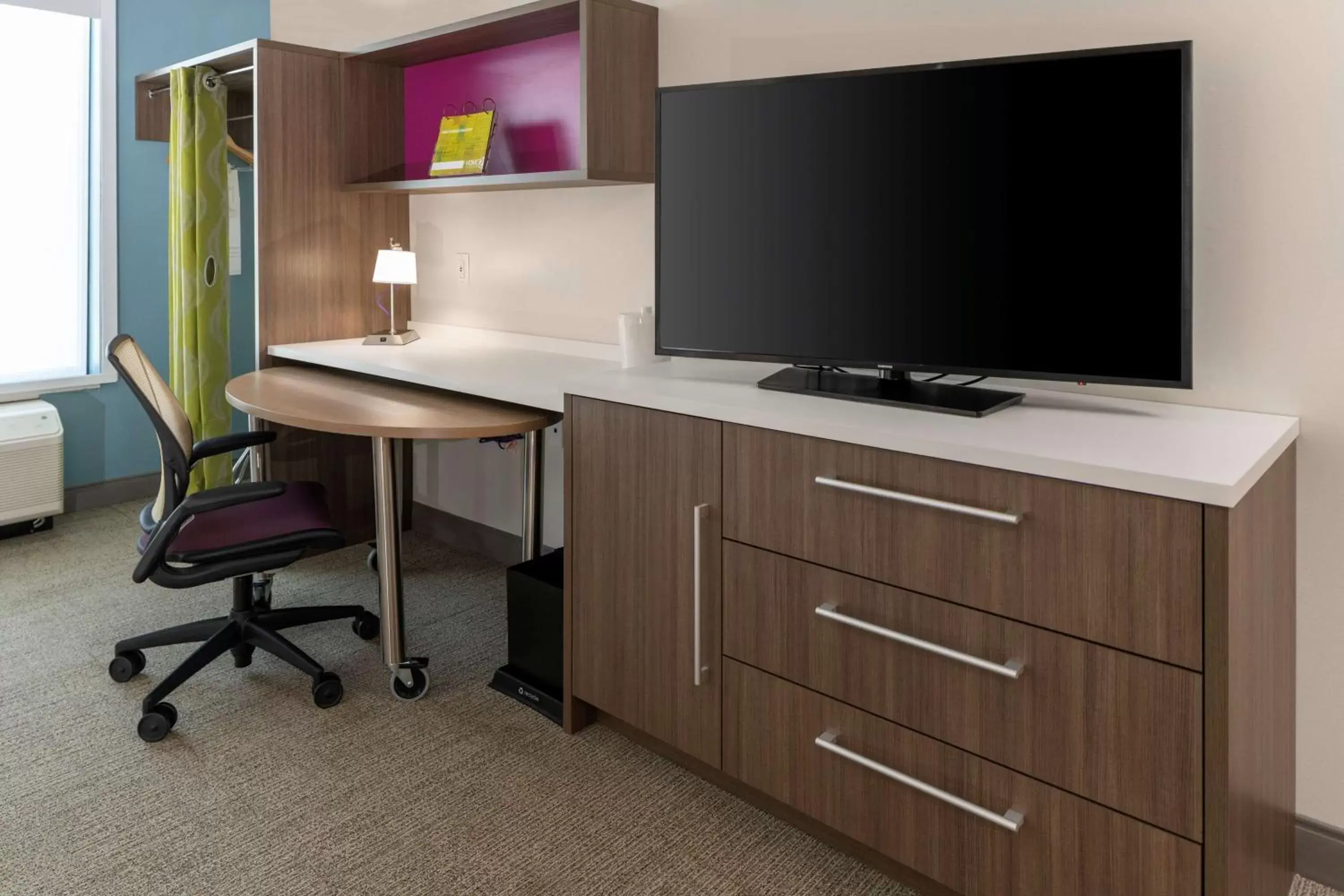 King Studio Suite - Hearing Access/Non-Smoking in Home2 Suites By Hilton Buford Mall Of Georgia, Ga King Studio Suite - Hearing Access/Non-Smoking in Home2 Suites By Hilton Buford Mall Of Georgia, Ga