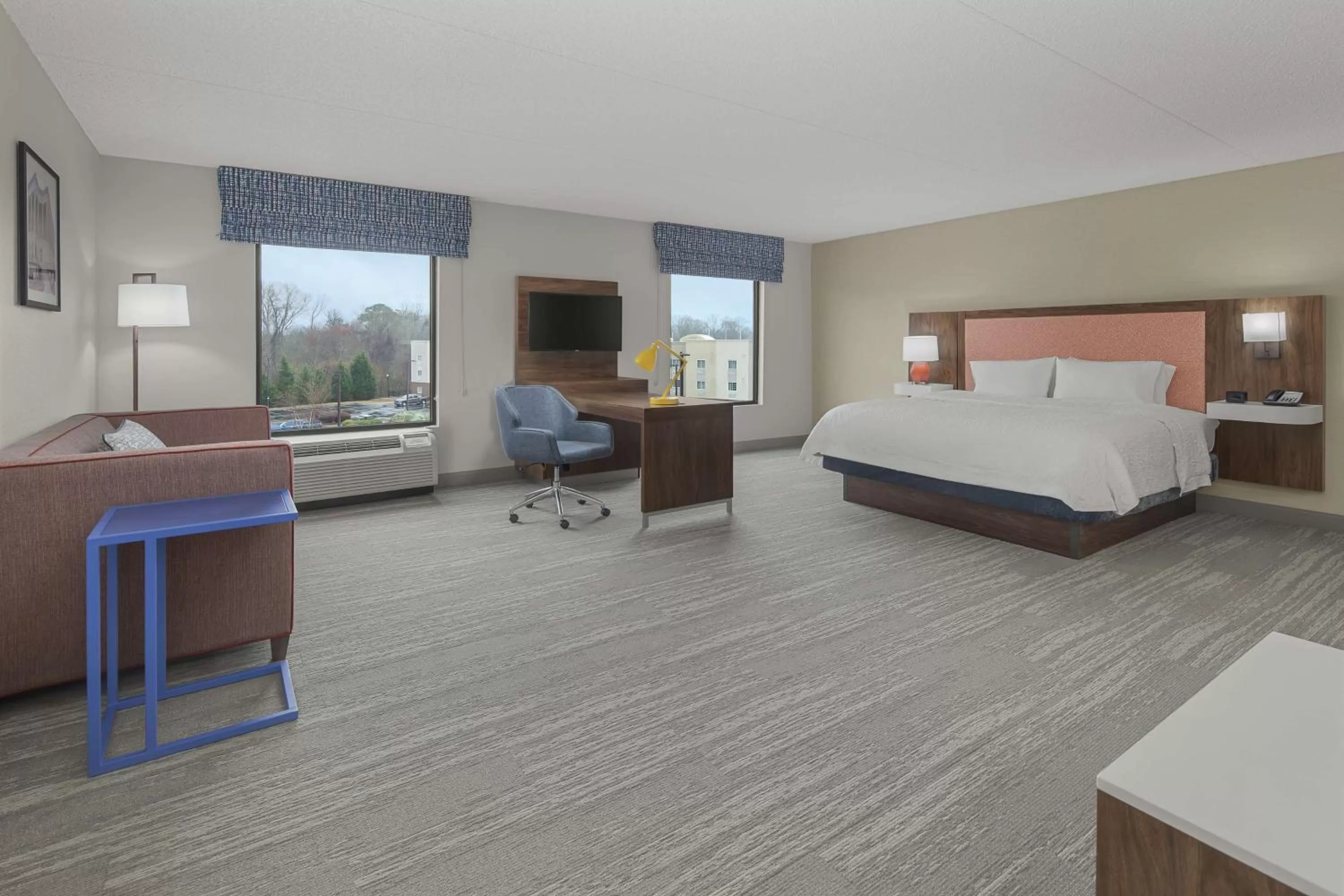 Bedroom, Bed in Hampton Inn & Suites Macon I-75 North