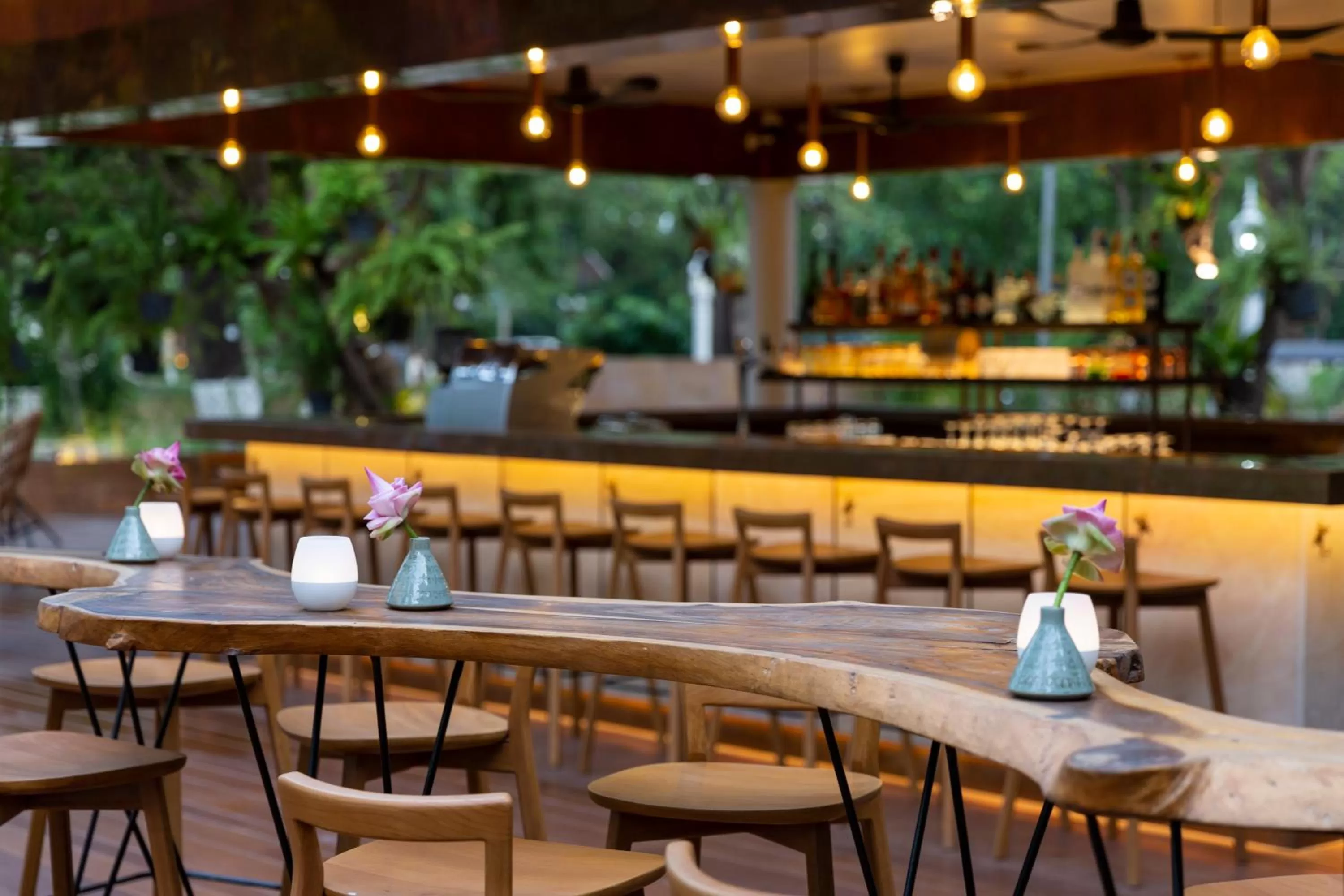 Restaurant/places to eat in FCC Angkor by Avani