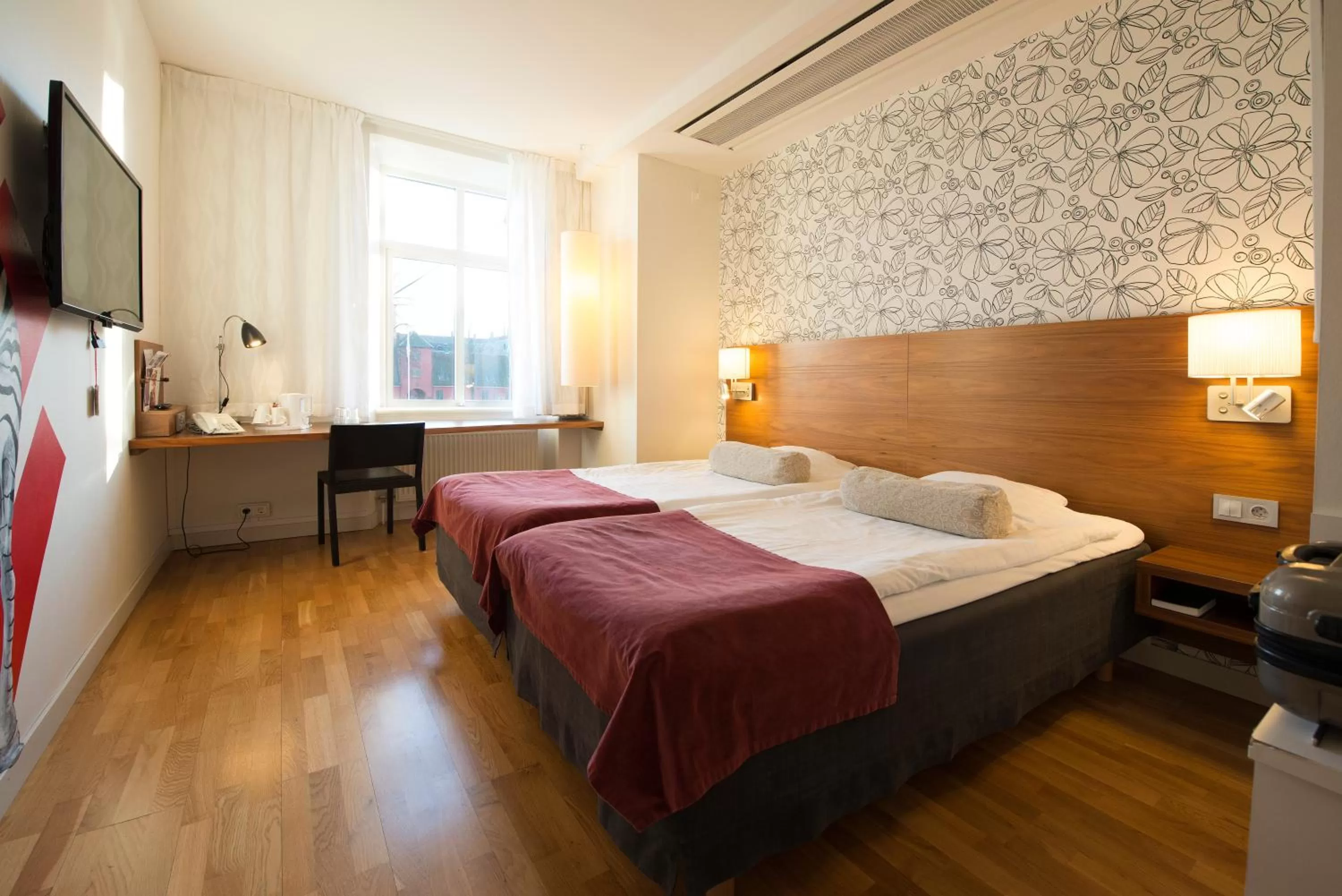 Bedroom, Bed in Scandic Hallandia