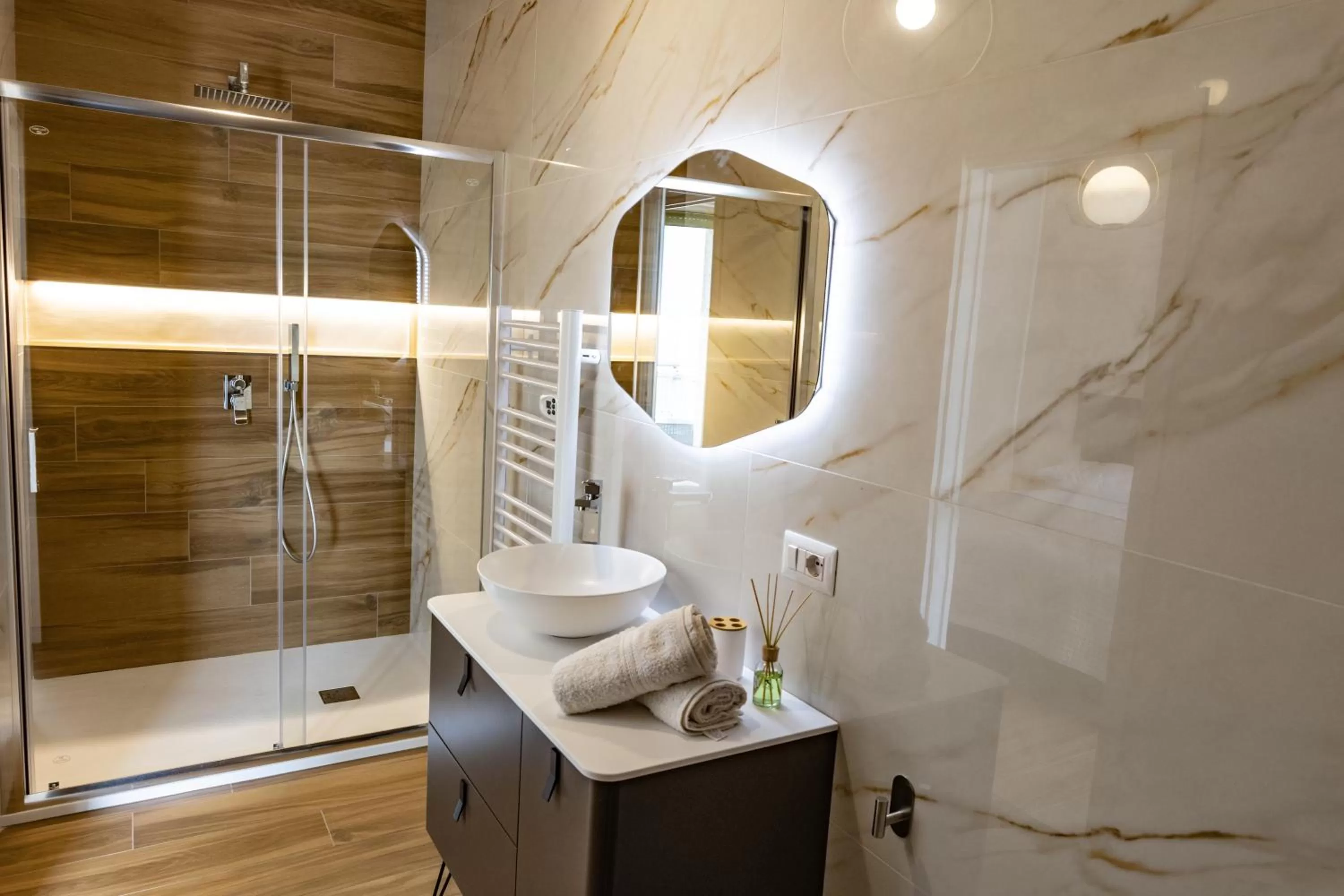 Bathroom in Cas’ A Mare - Beachfront Luxury Suites