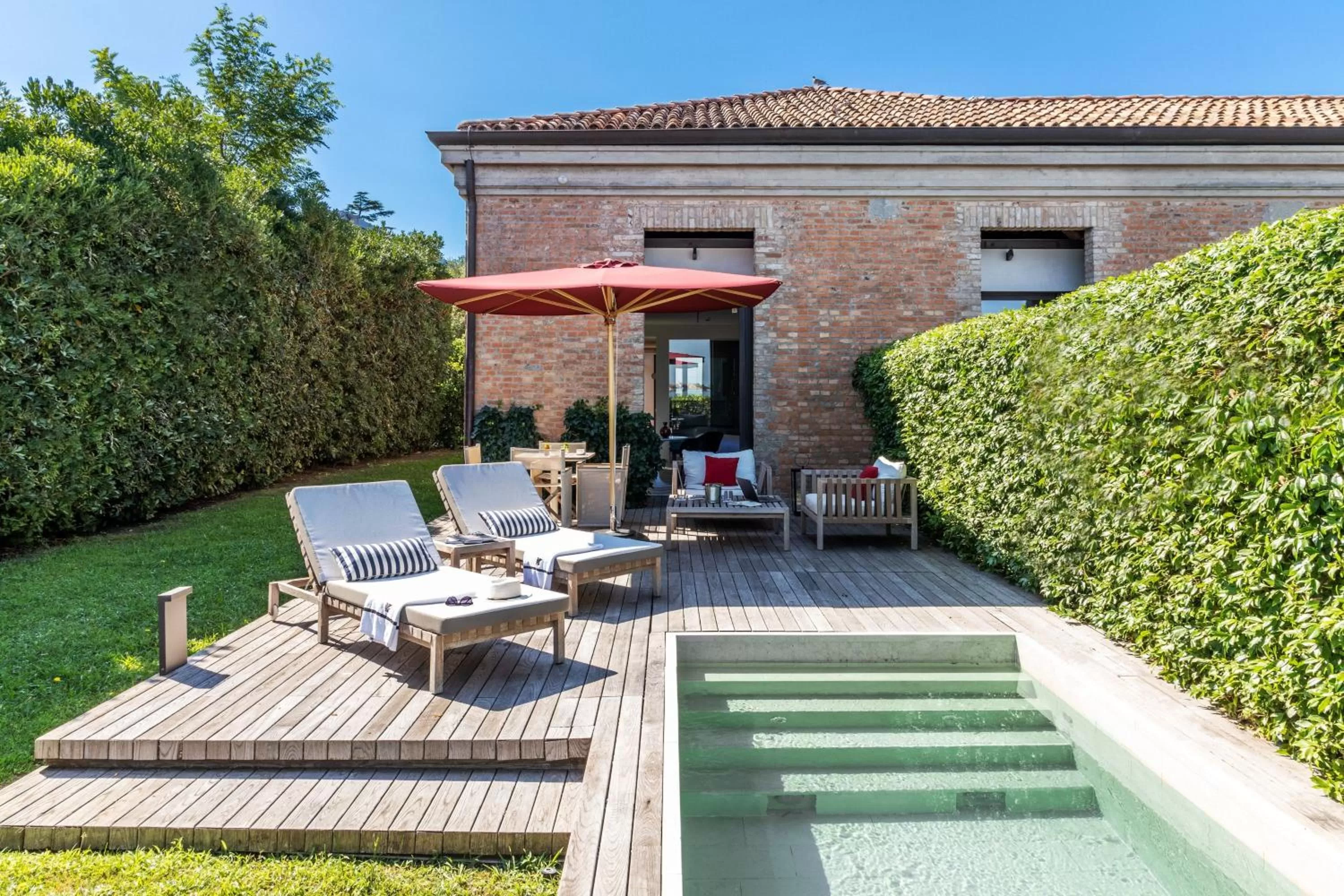 Swimming pool in JW Marriott Venice Resort & Spa